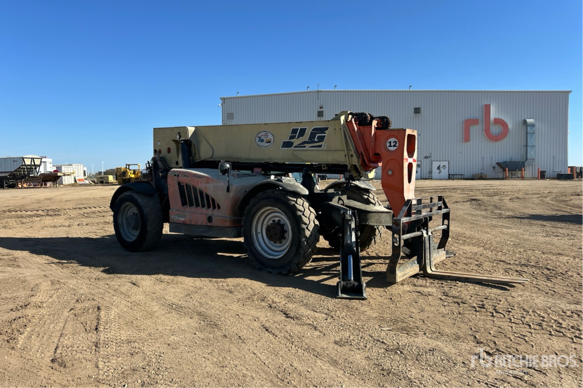 JLG 1255