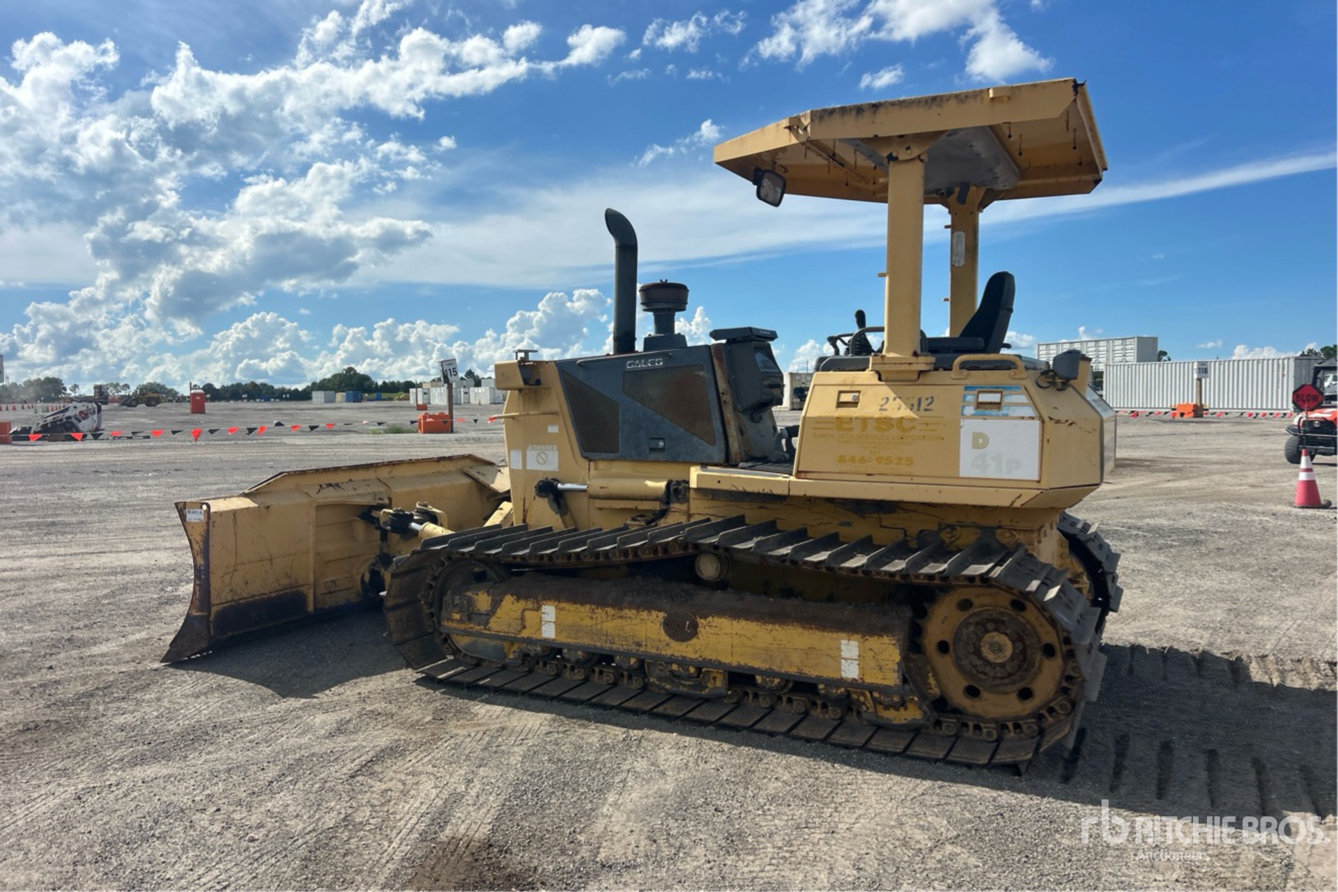 2006 Komatsu D41P-6