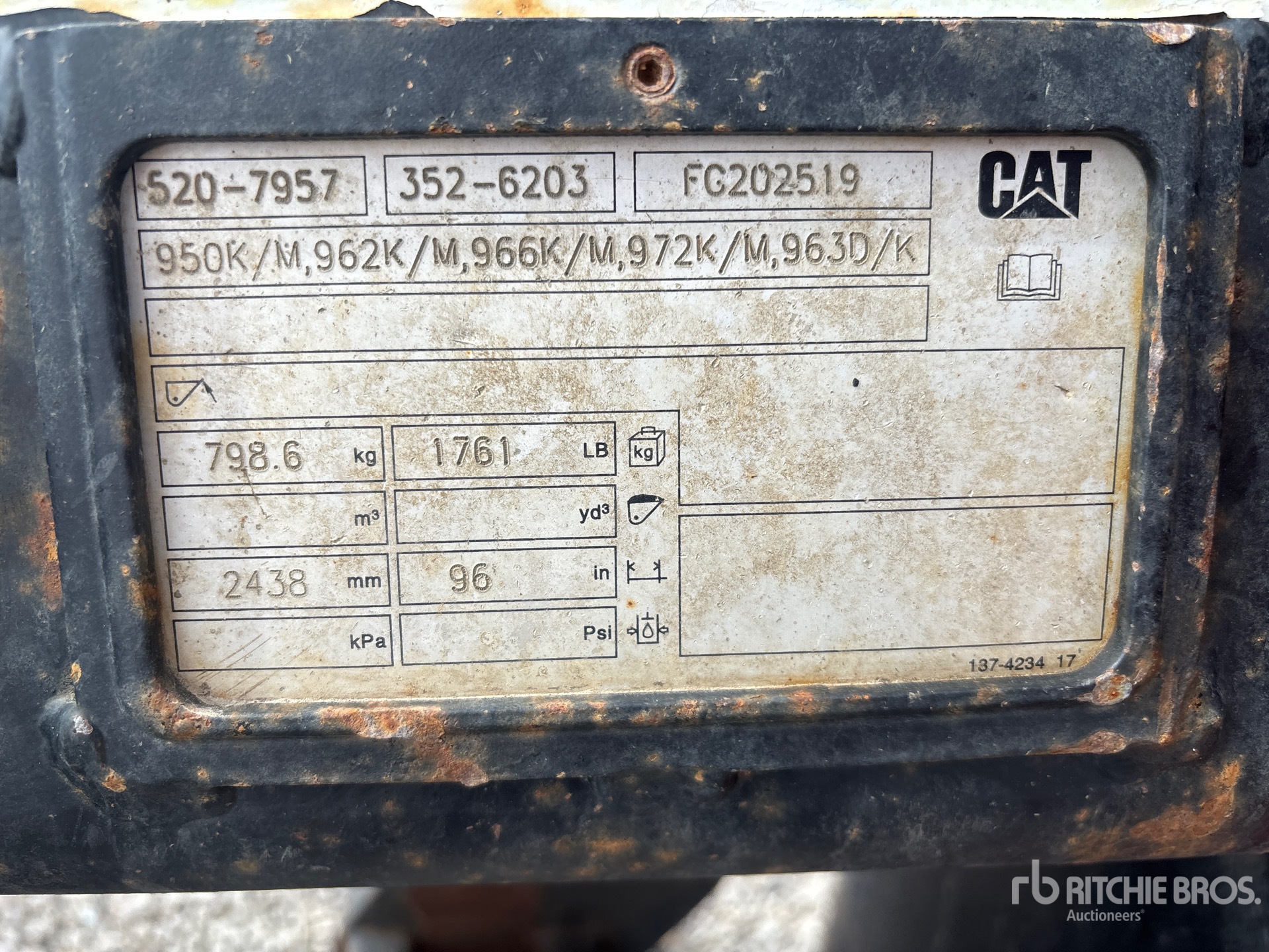 Caterpillar 96 in