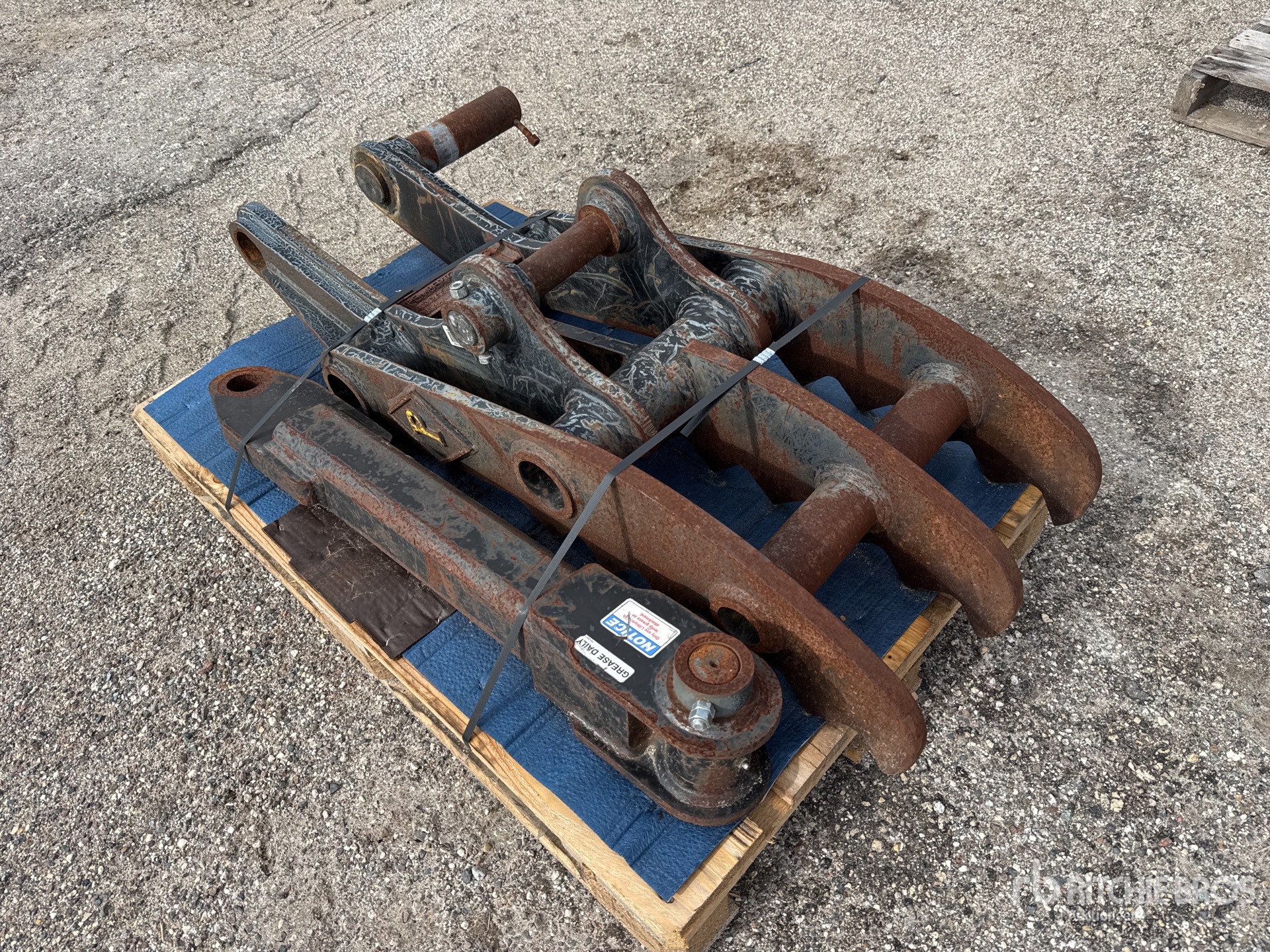 2021 Pemberton Attachments ECR145THB