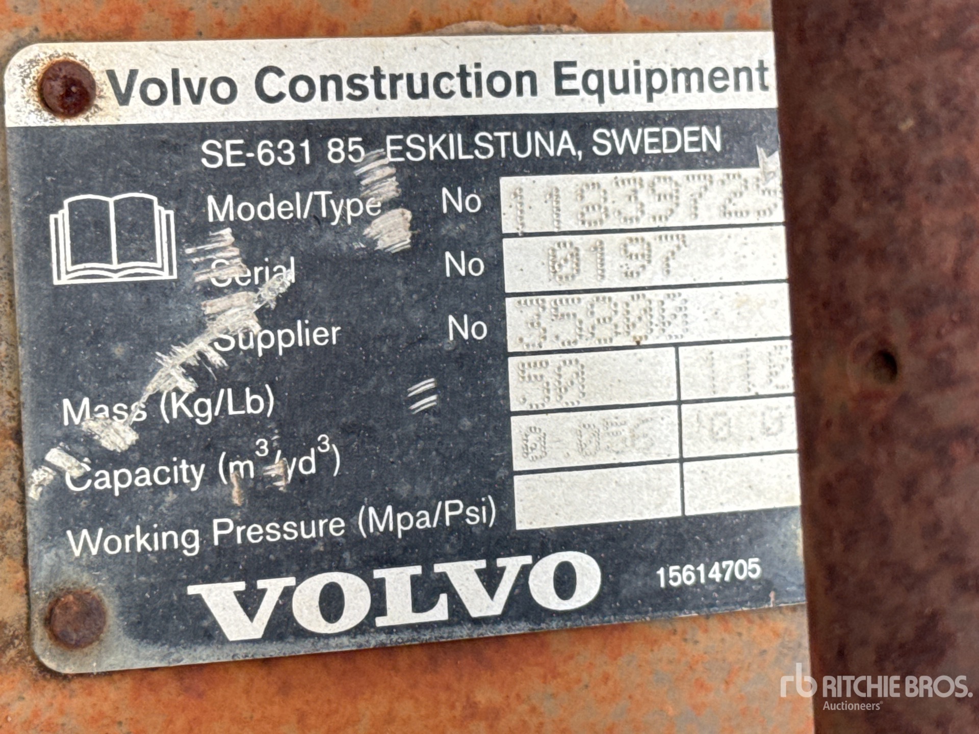 2016 Volvo EC25BKT16