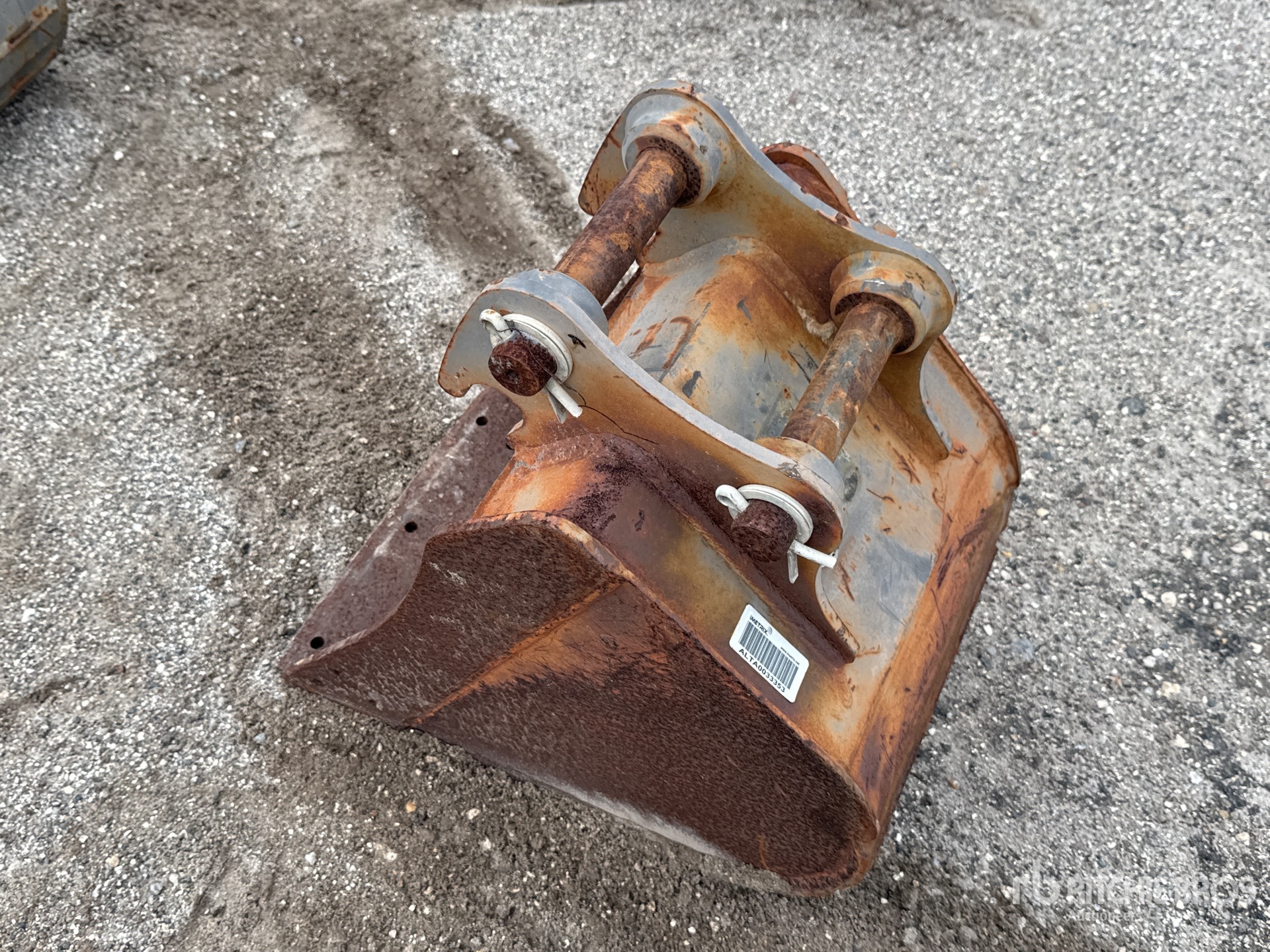 2017 Volvo EC25BKT16