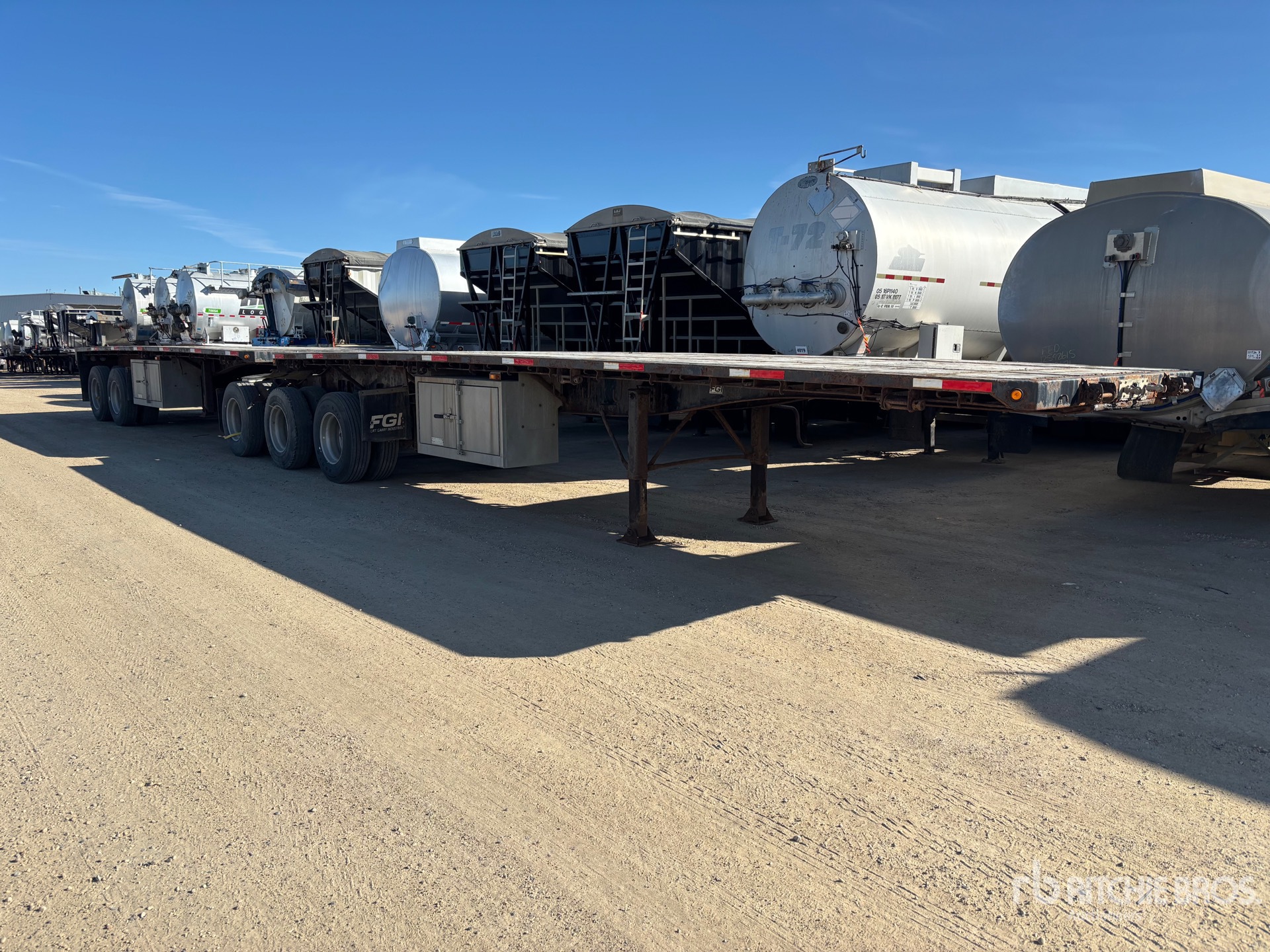 2014 Load King  32 FT SUPER B-TRAIN LEAD