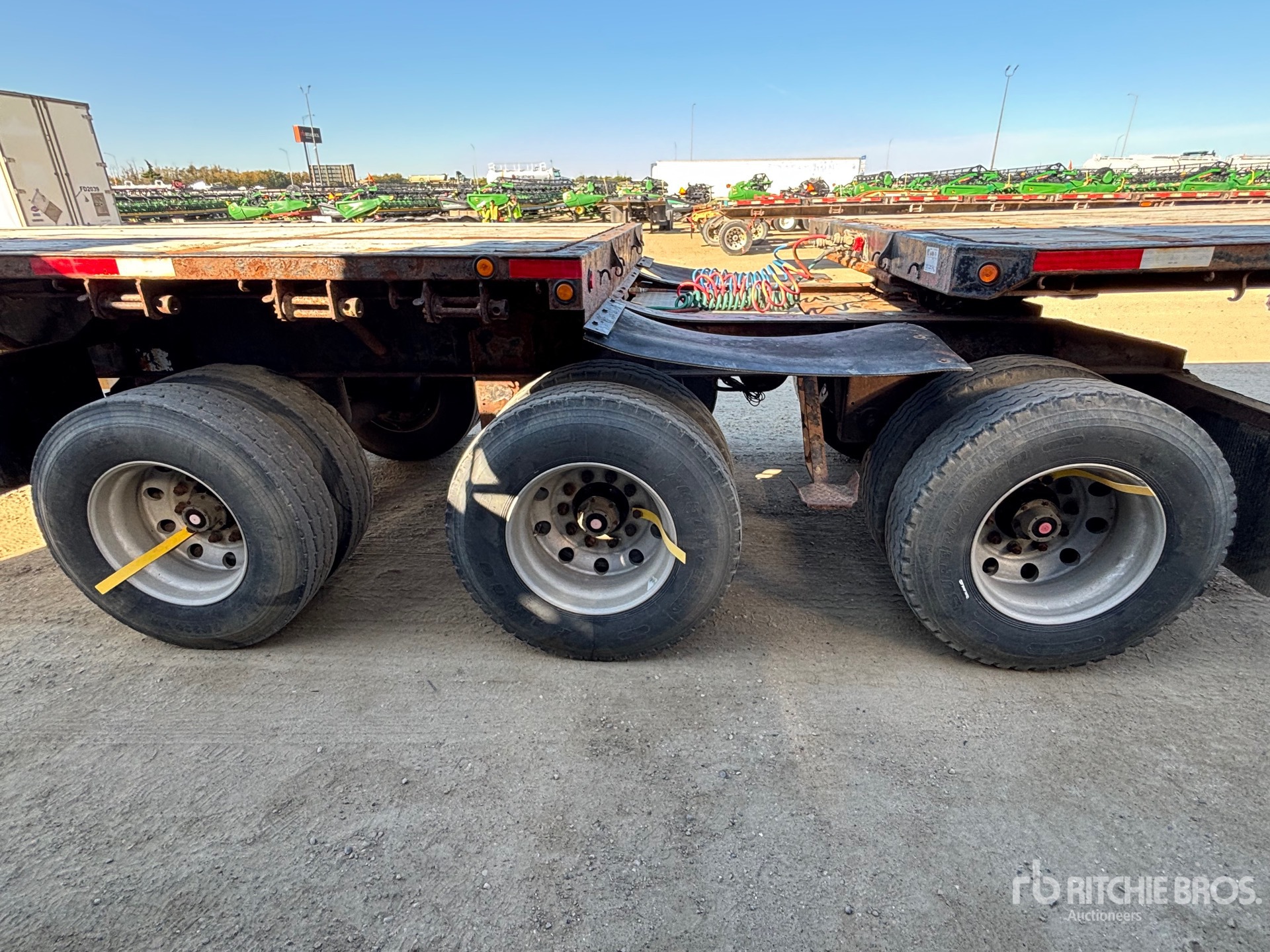 2014 Load King  32 FT SUPER B-TRAIN LEAD