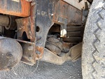 Underbody with Non-Driven Drop Axle (1)