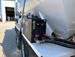 Underbody with Hydraulic Tank
