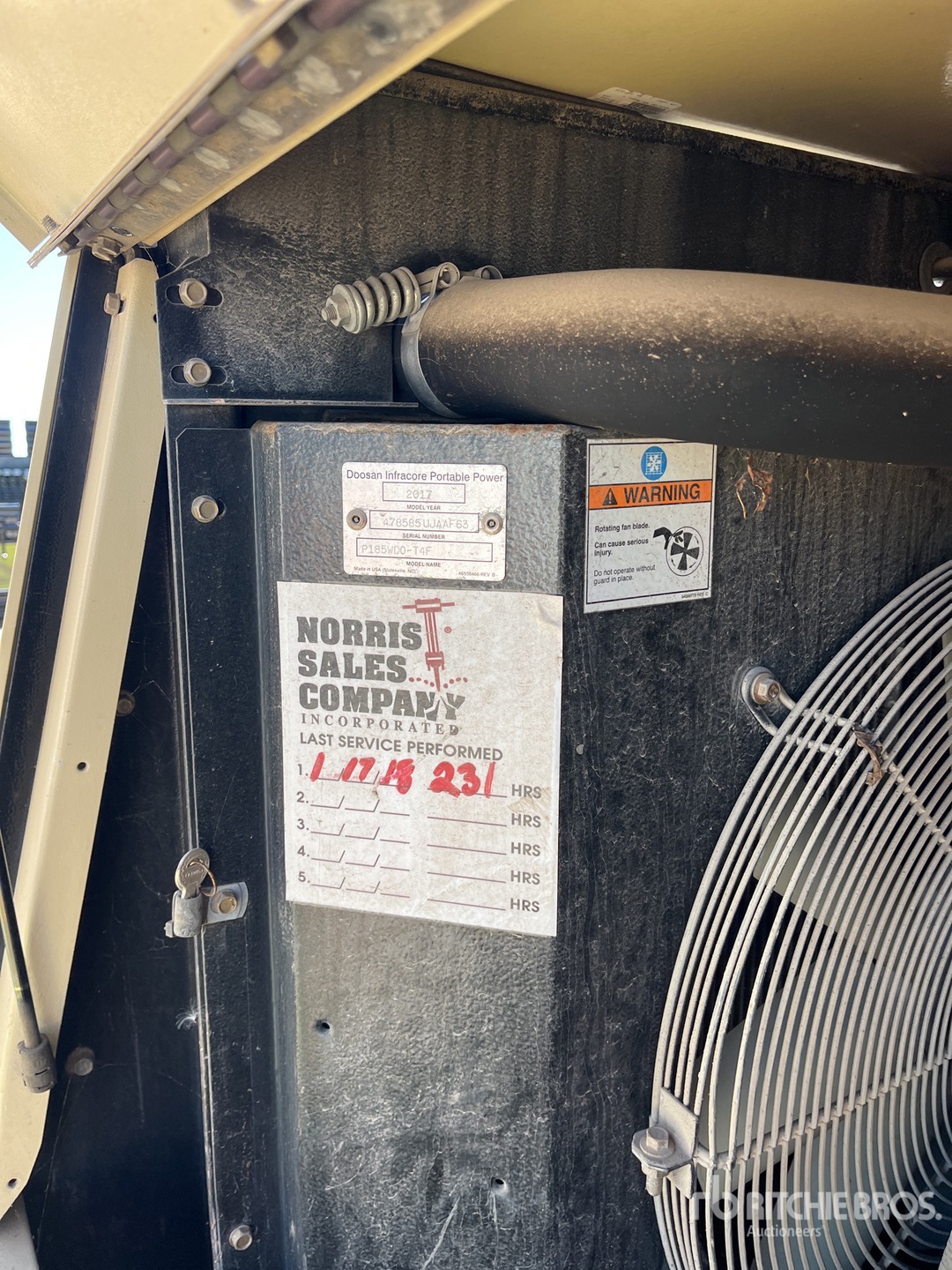 Photo of 2017 Doosan 185 cfm