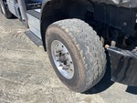 Underbody with Right Steer Tire