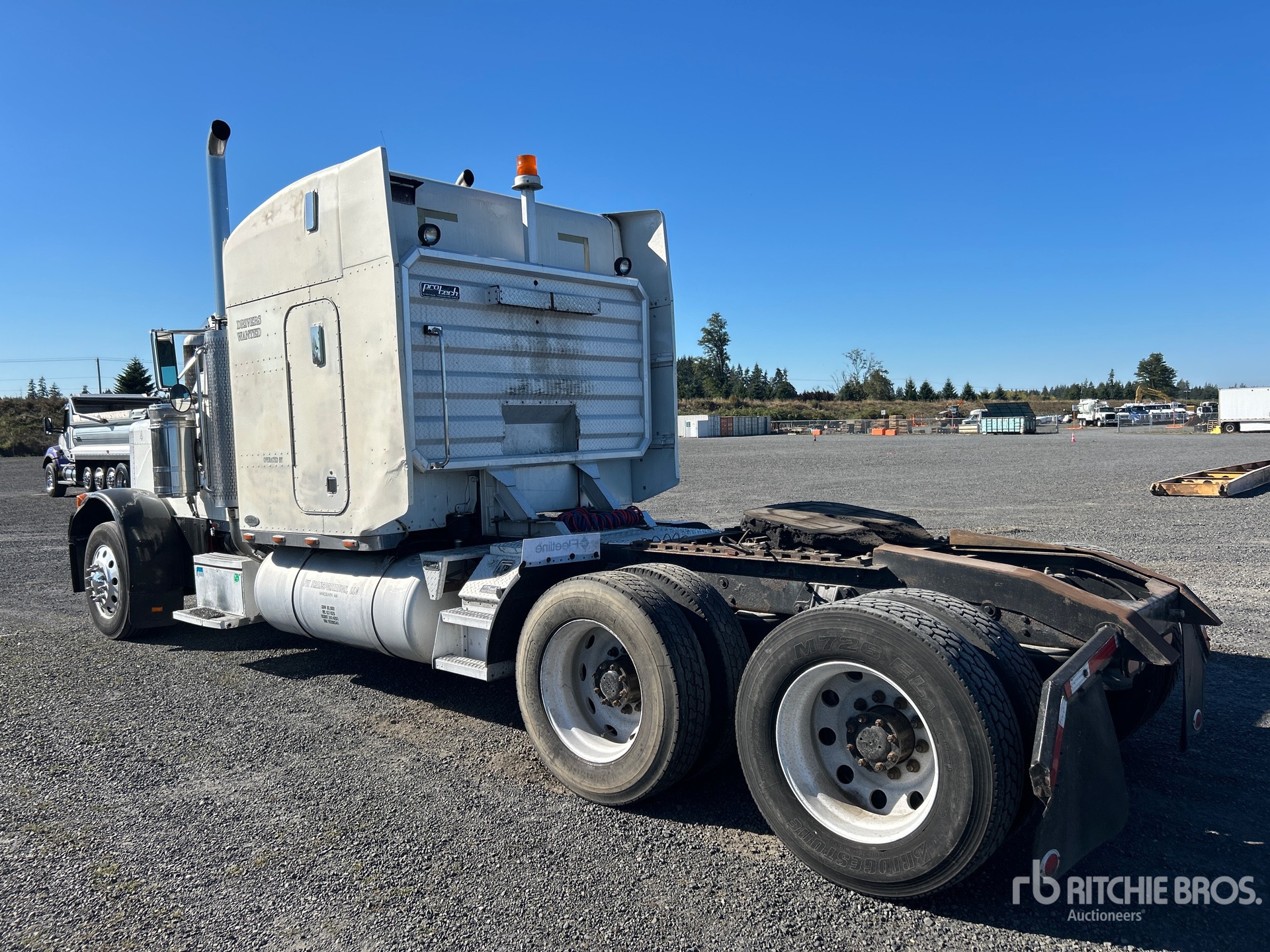 1996 Peterbilt 379