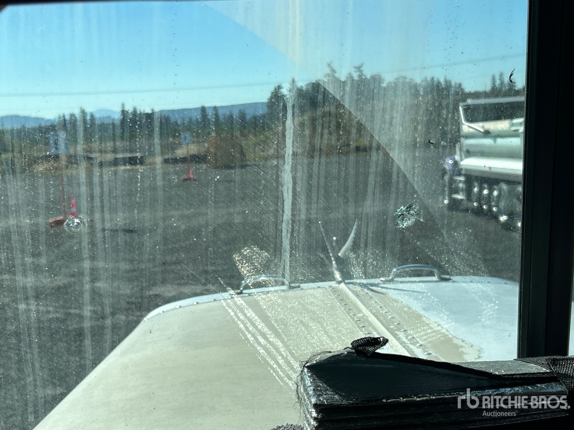 1996 Peterbilt 379