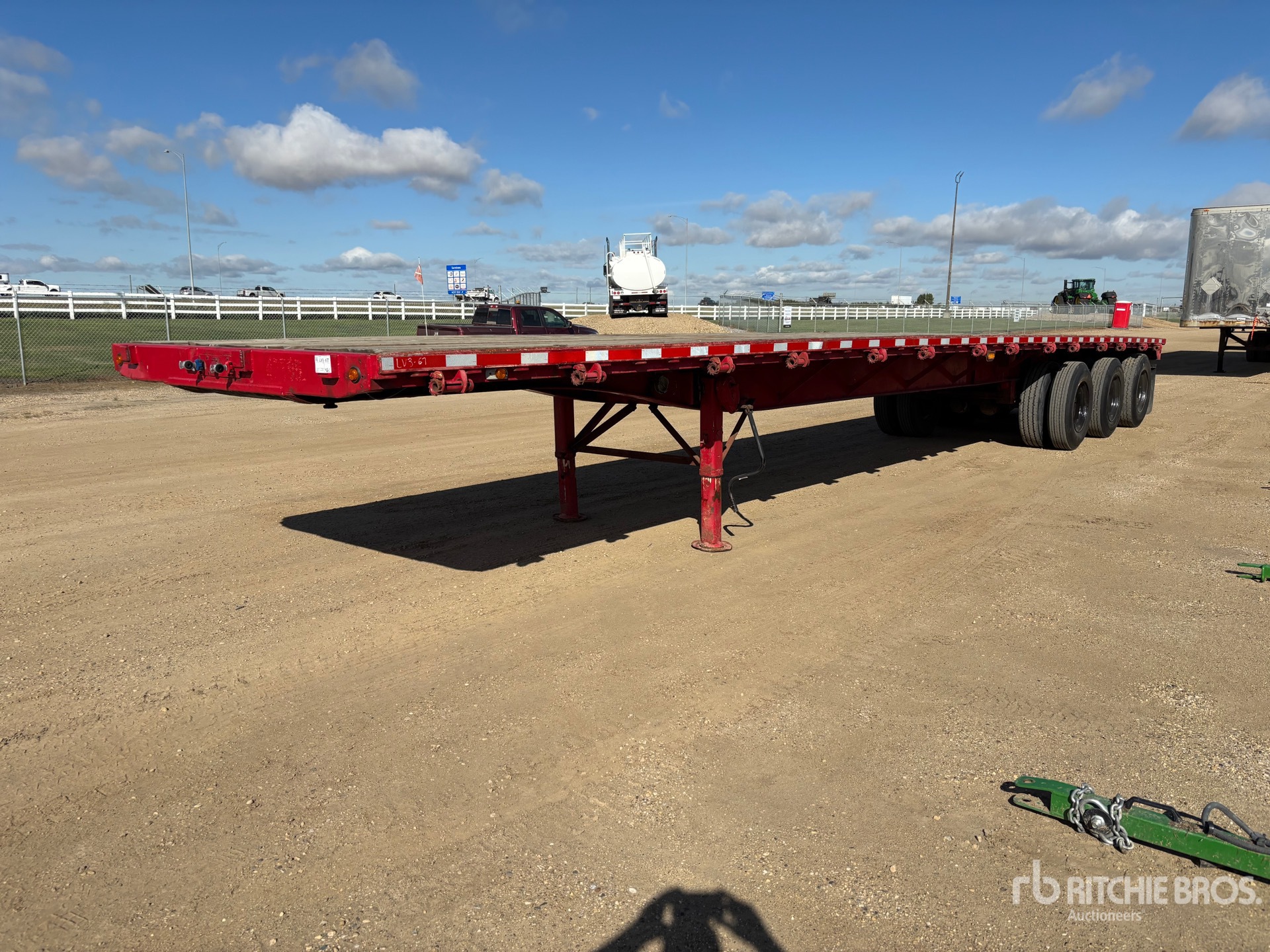 Photo of 1998 Load King  48 ft Tri/A