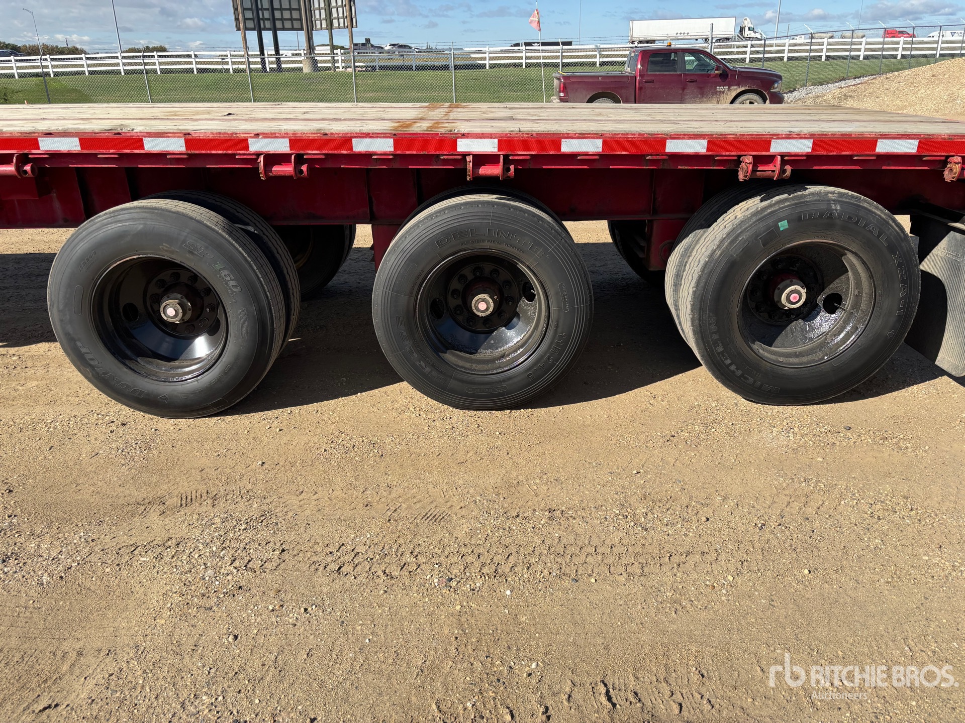 1998 Load King  48 FT TRI/A