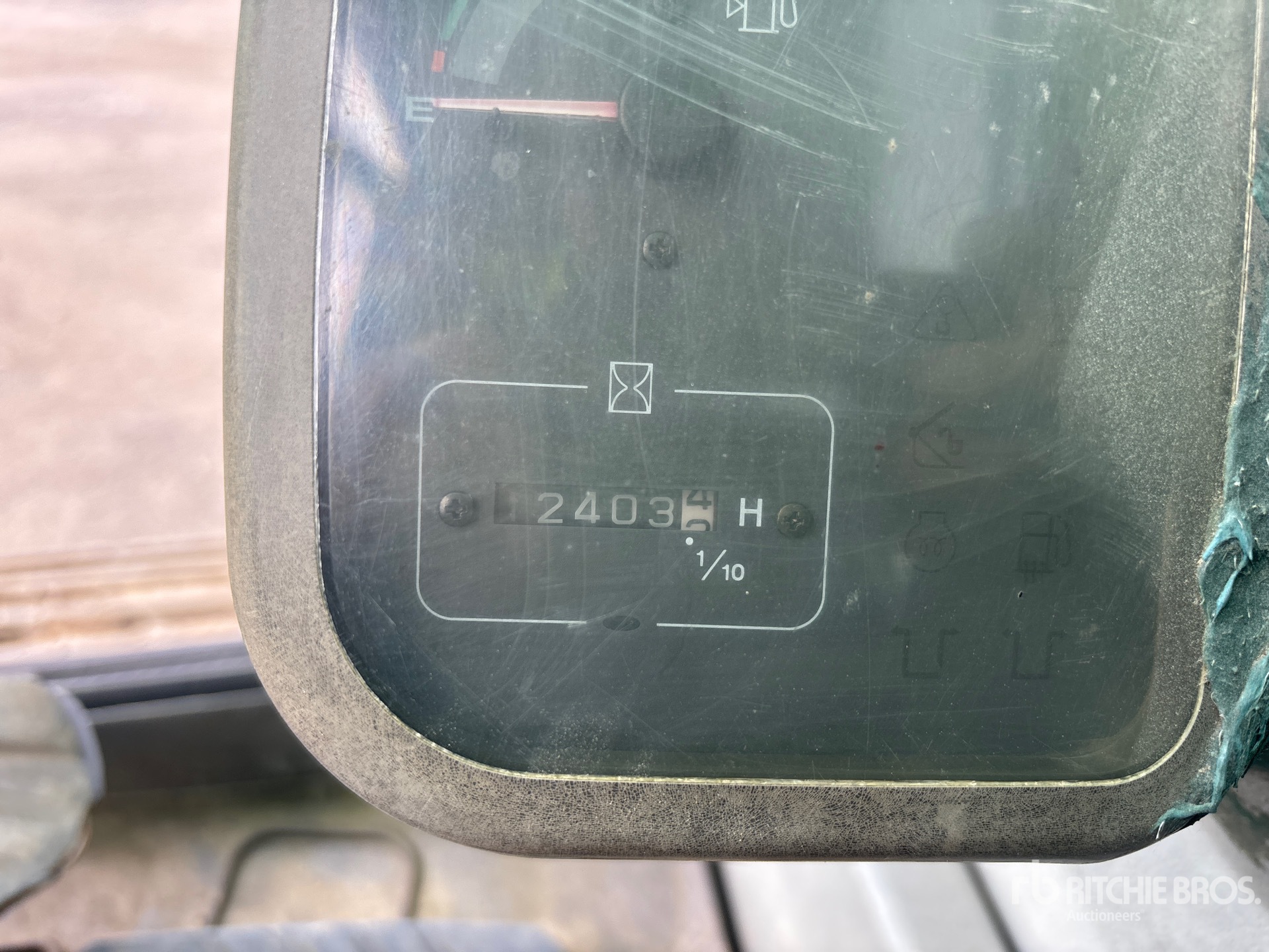 2002 Volvo EC330B LC