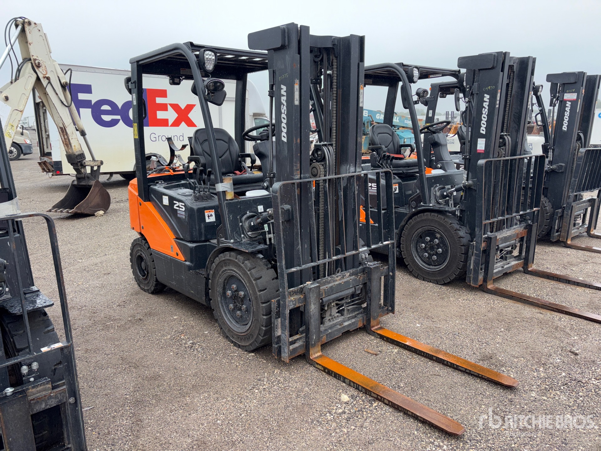 2023 Doosan G25E-7