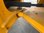 Chassis with Articulating Center Pins