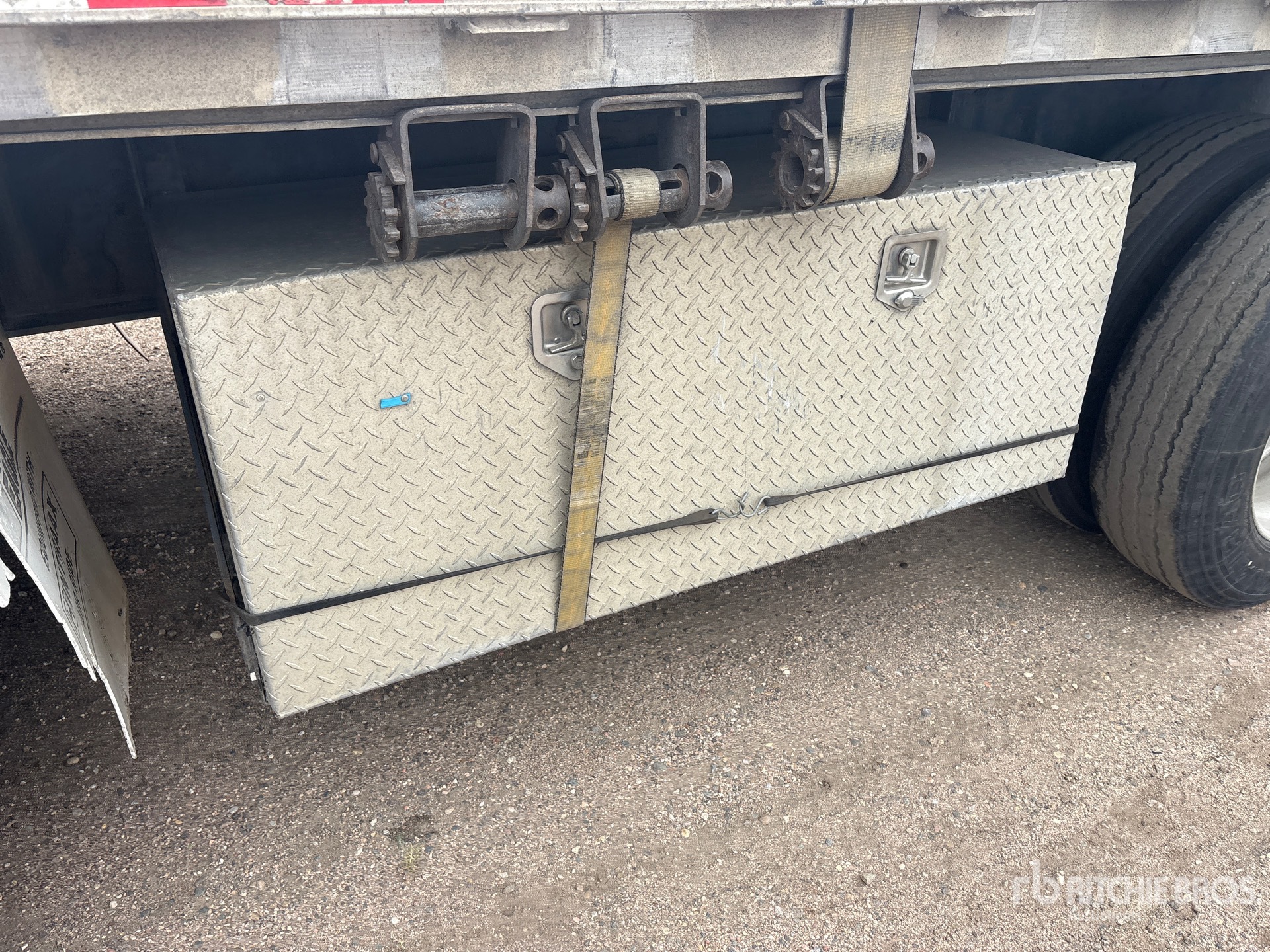 2004 Transcraft 48 ft T/A