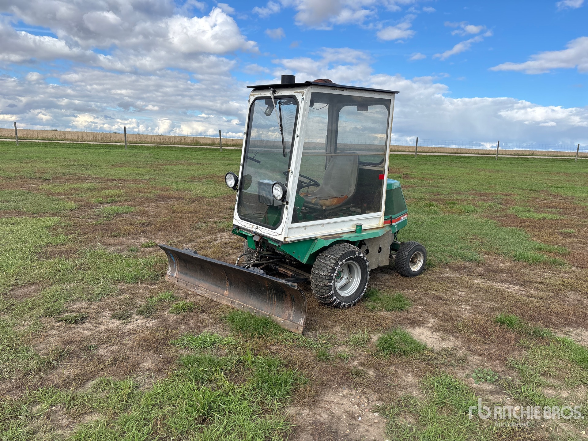 Cushman 807
