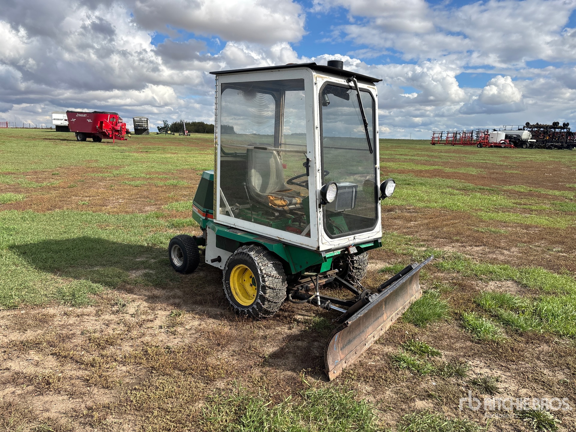 Cushman 807