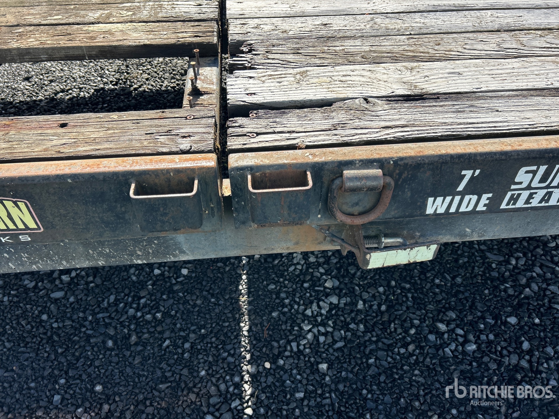 2005 Grain Chief 20 ft T/A