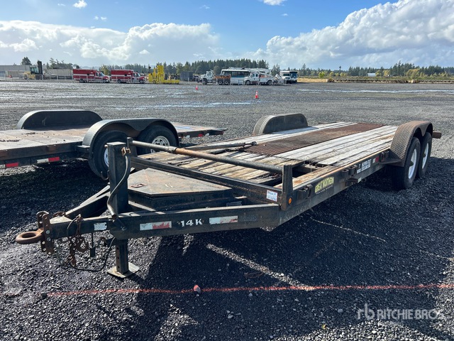 2005 Great Northern Tilt Deck Trailer
