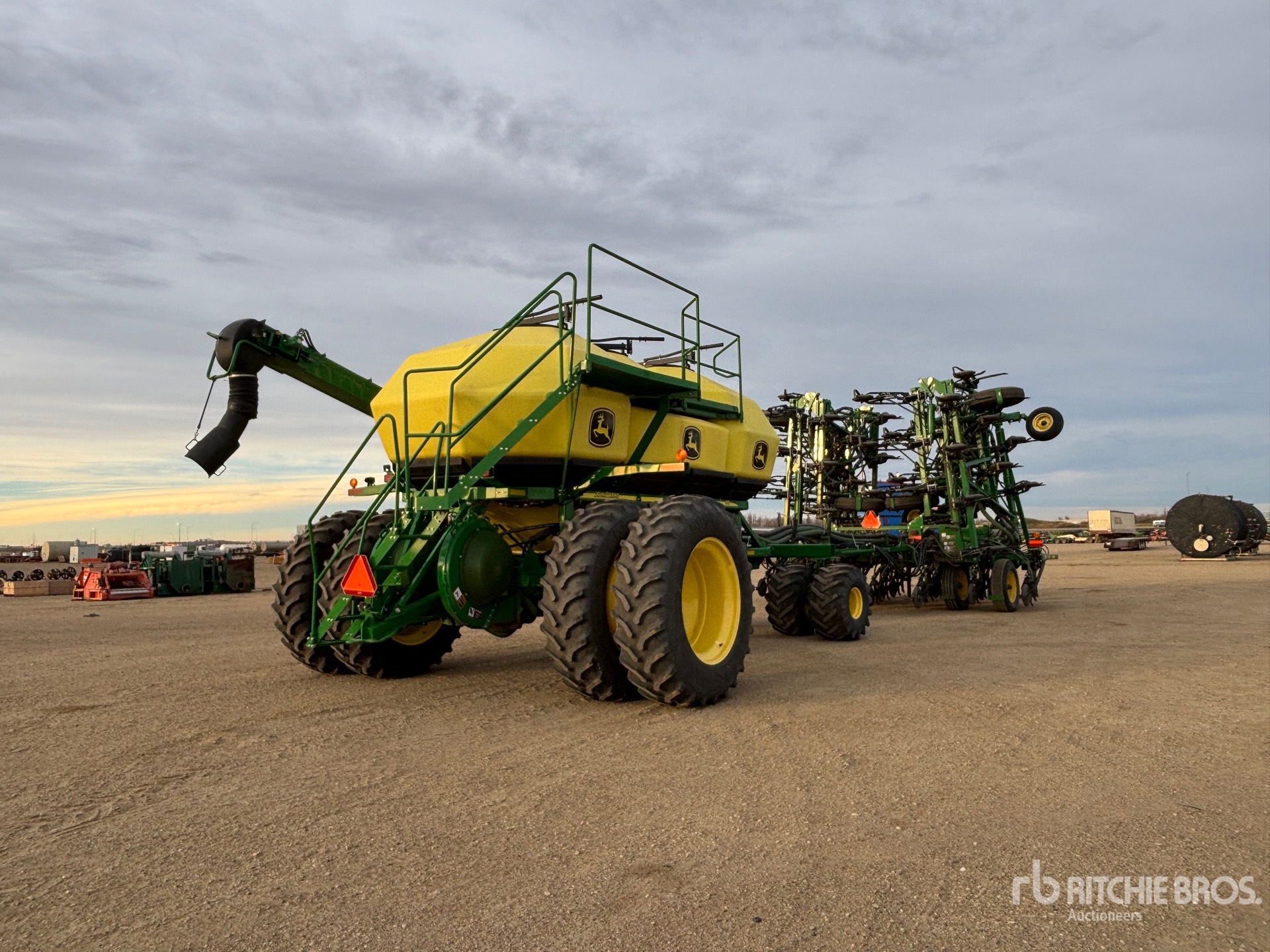2018 John Deere 1870