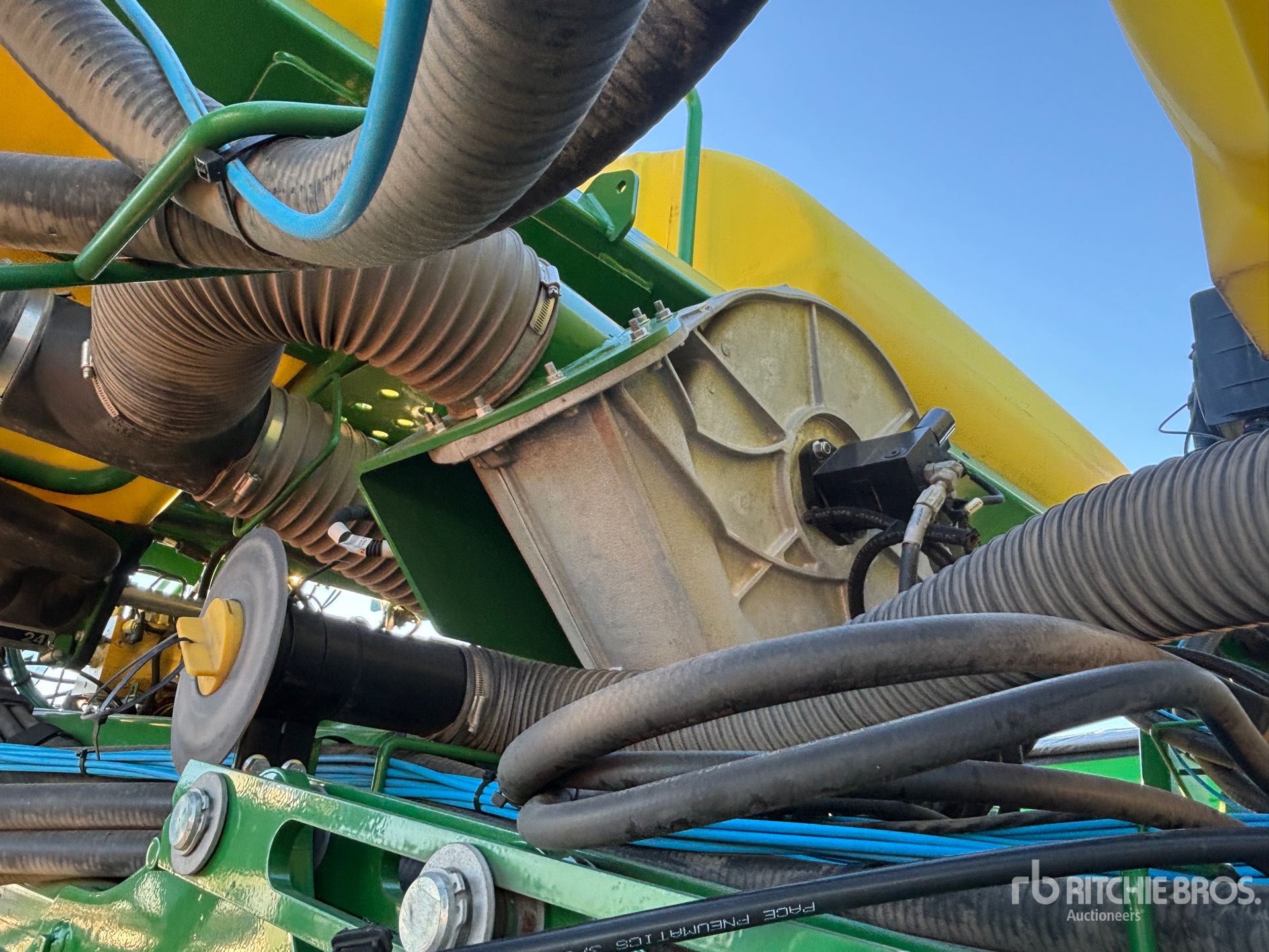 2019 John Deere 1795