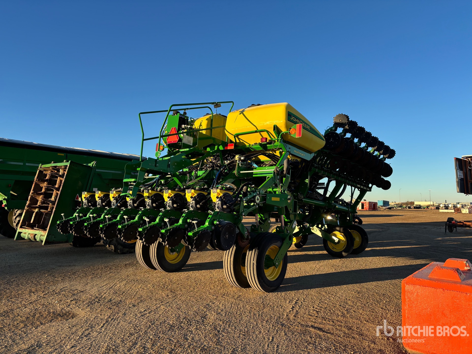 2019 John Deere 1795