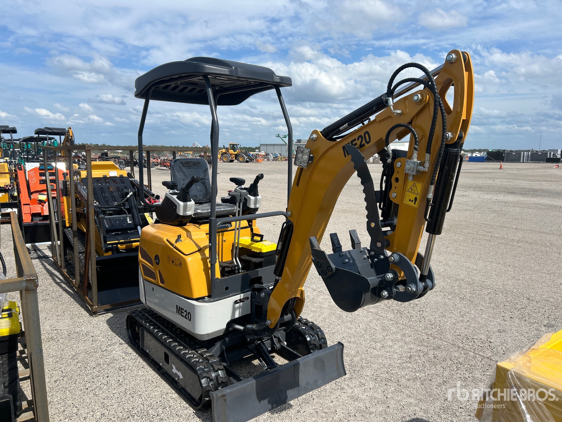 2026 SDLANCH ME20-YELLOW