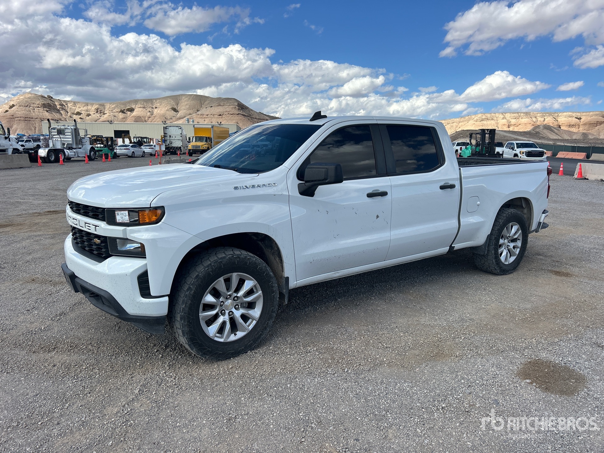 Photo of 2020 Chevrolet SILVERADO 1500