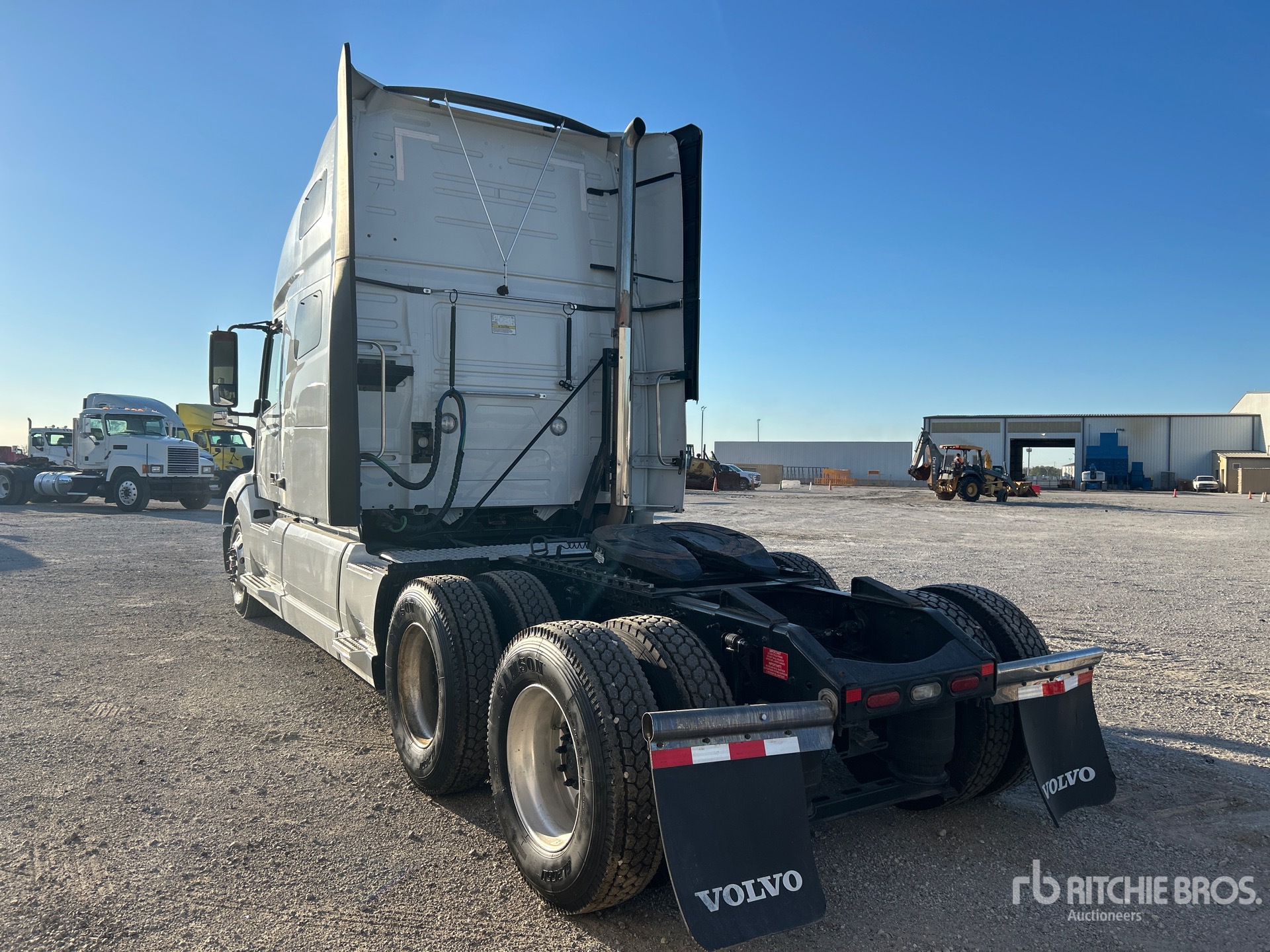 2023 Volvo VNL