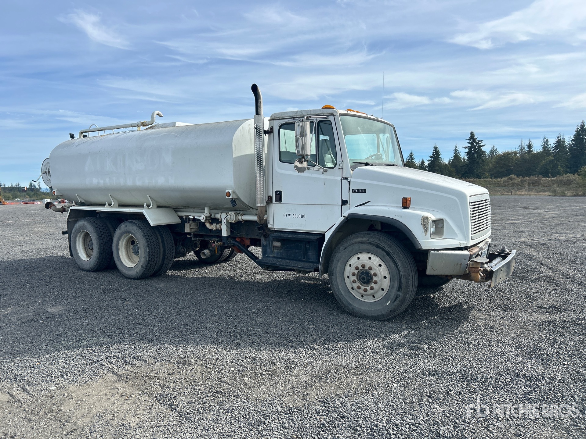 2000 Freightliner FL80