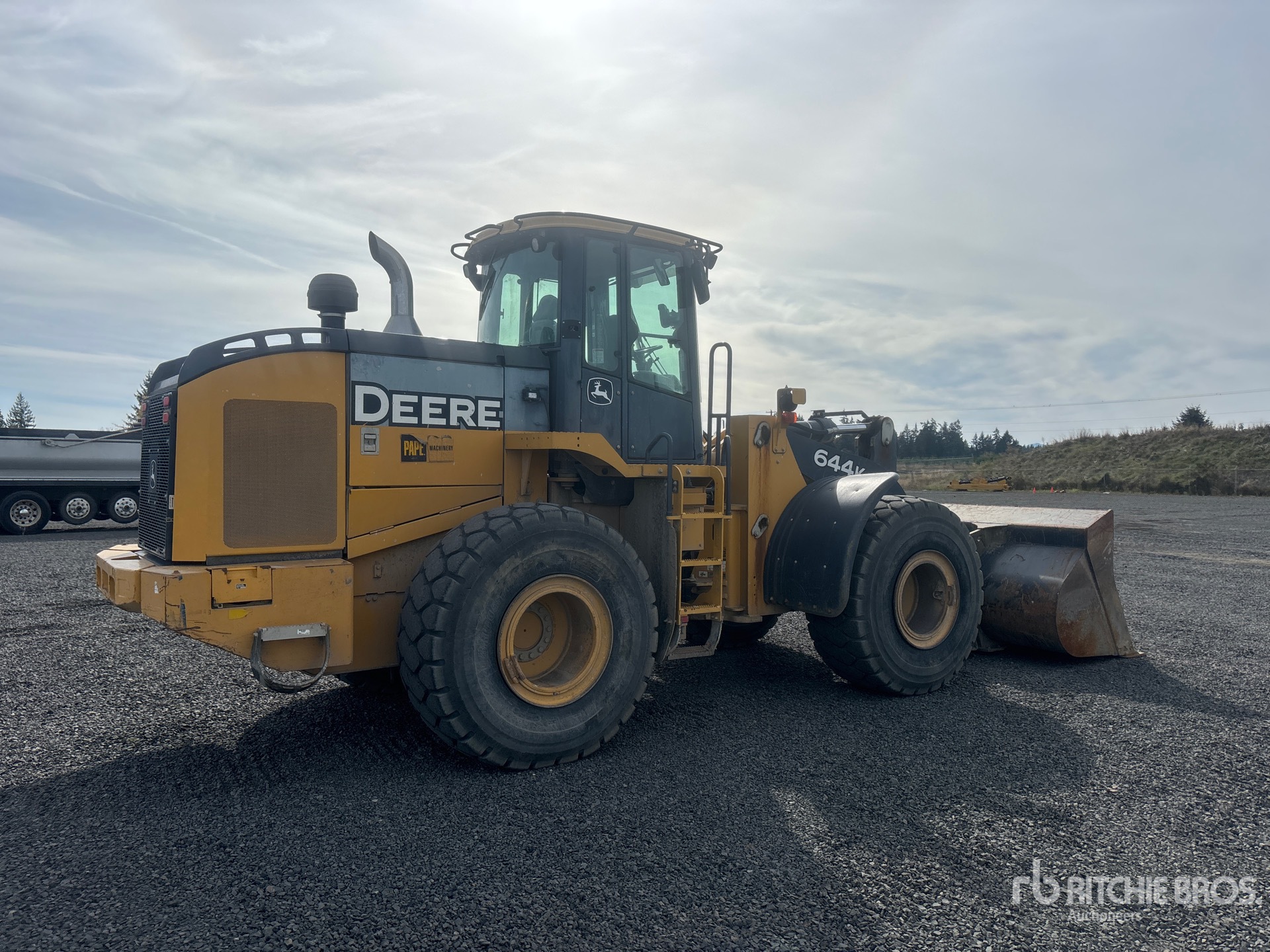 2015 John Deere 644K