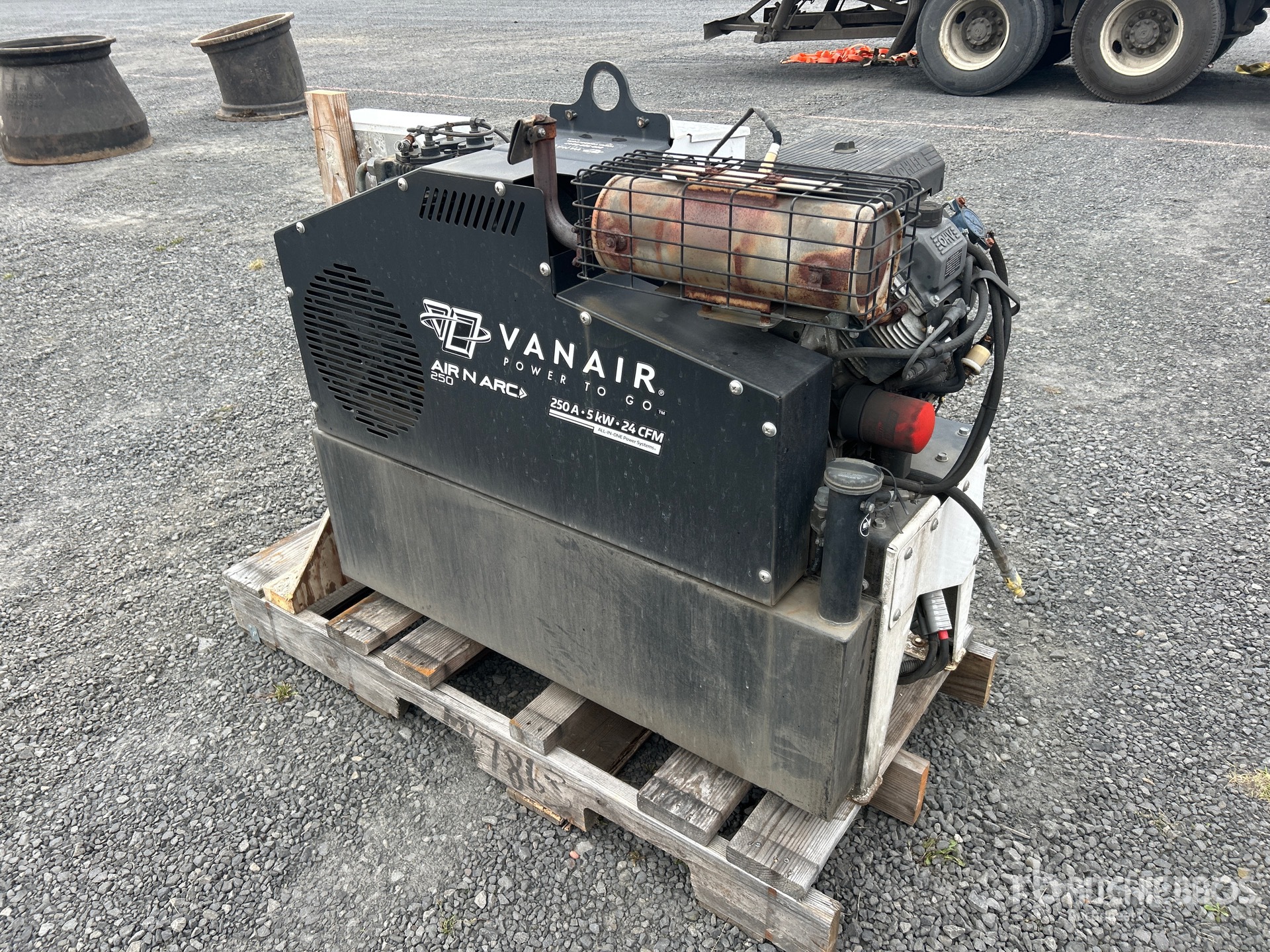 2018 Vanair 050817-001