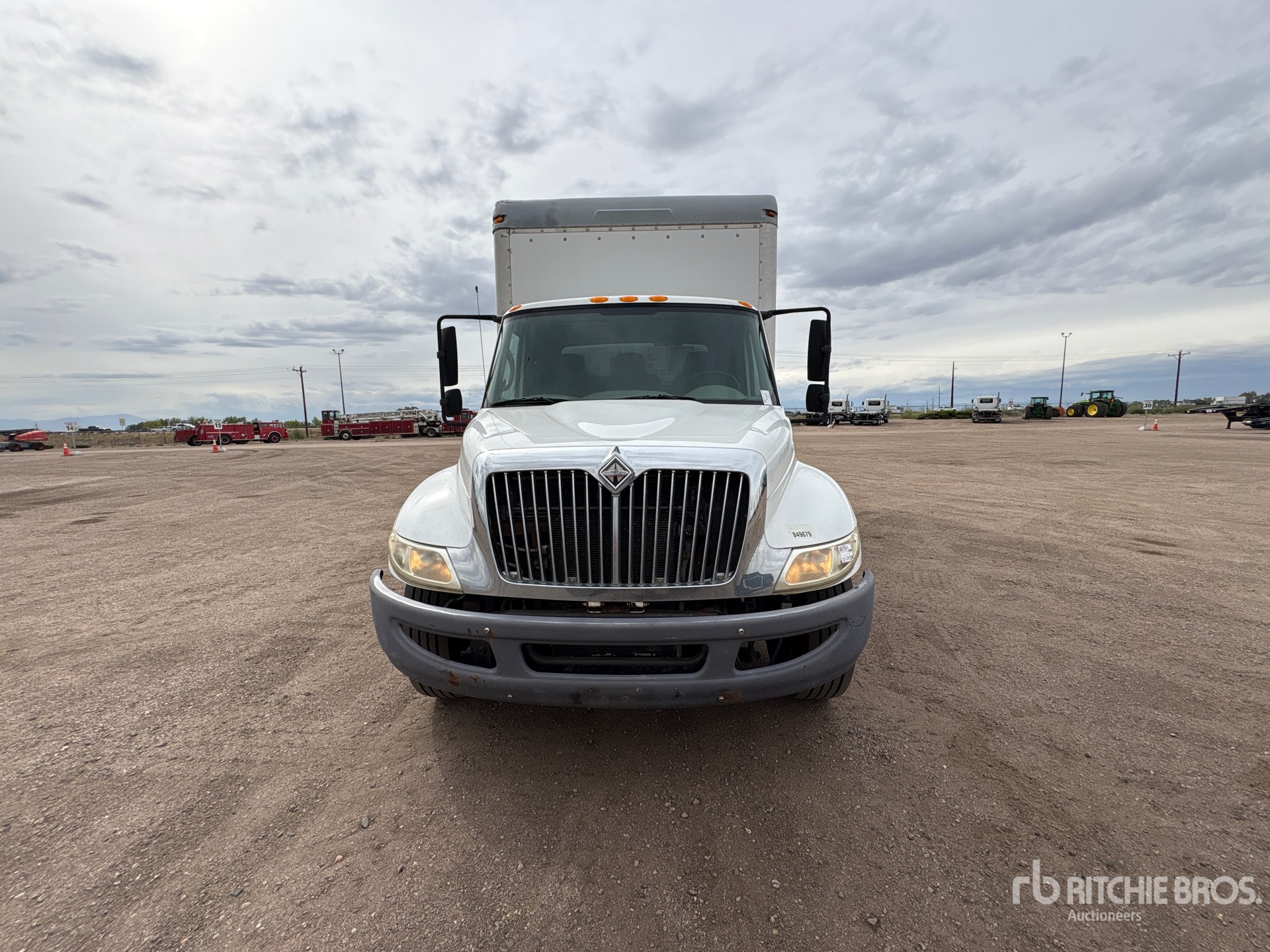 2009 International 4300 SBA