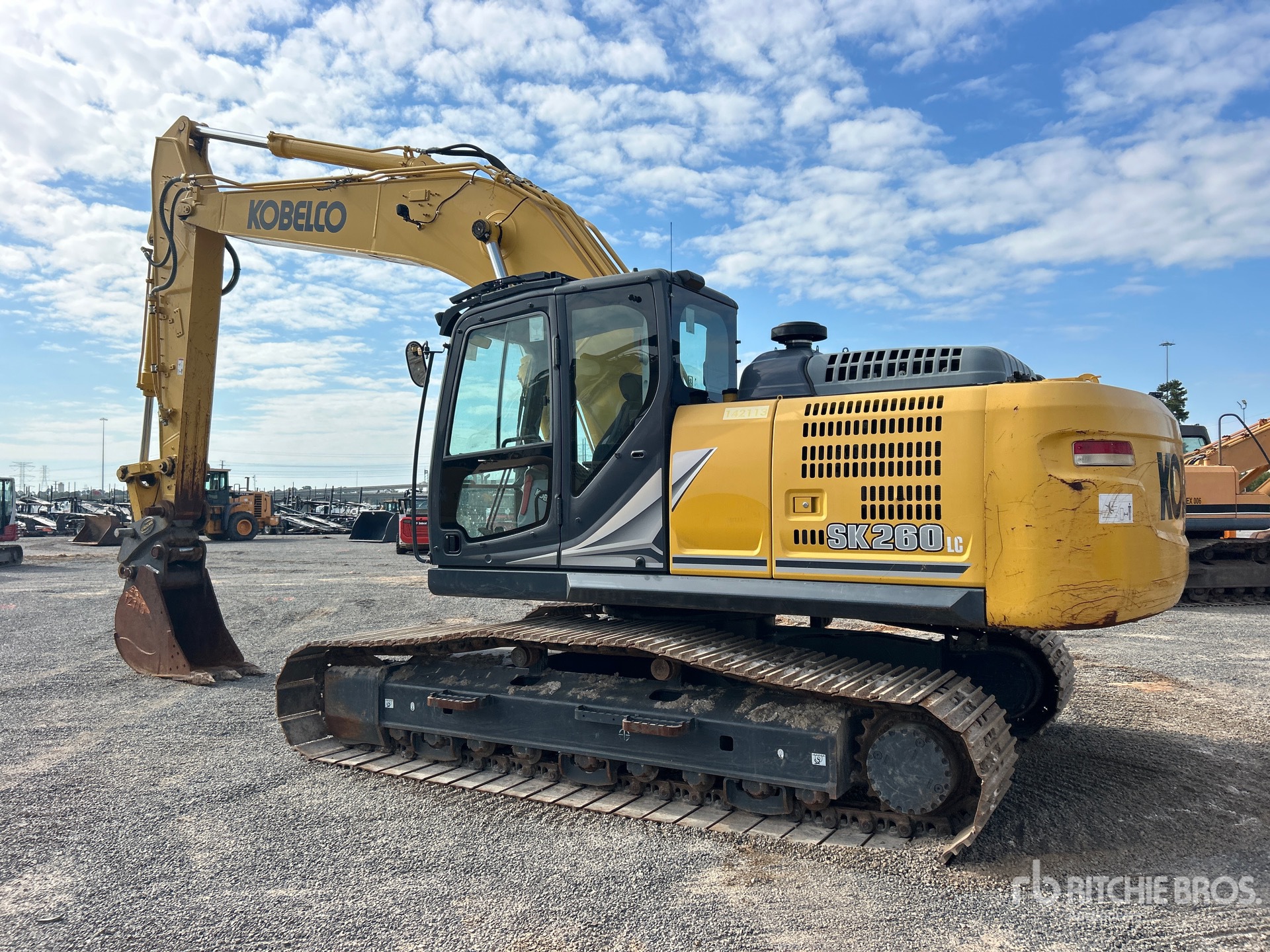 2022 Kobelco SK260LC-11
