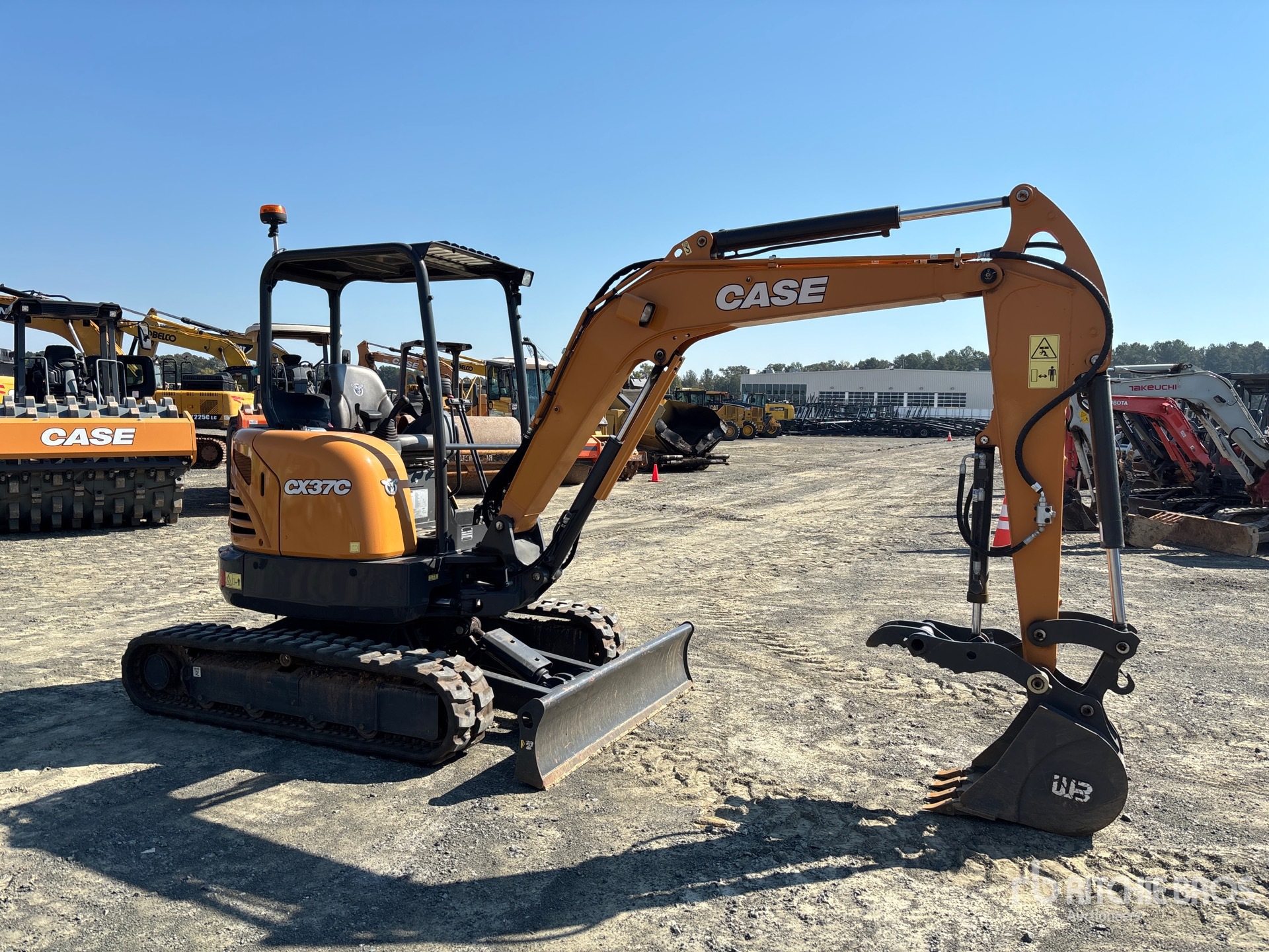 2023 Case CX37C