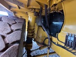 Chassis with Suspension Cylinders