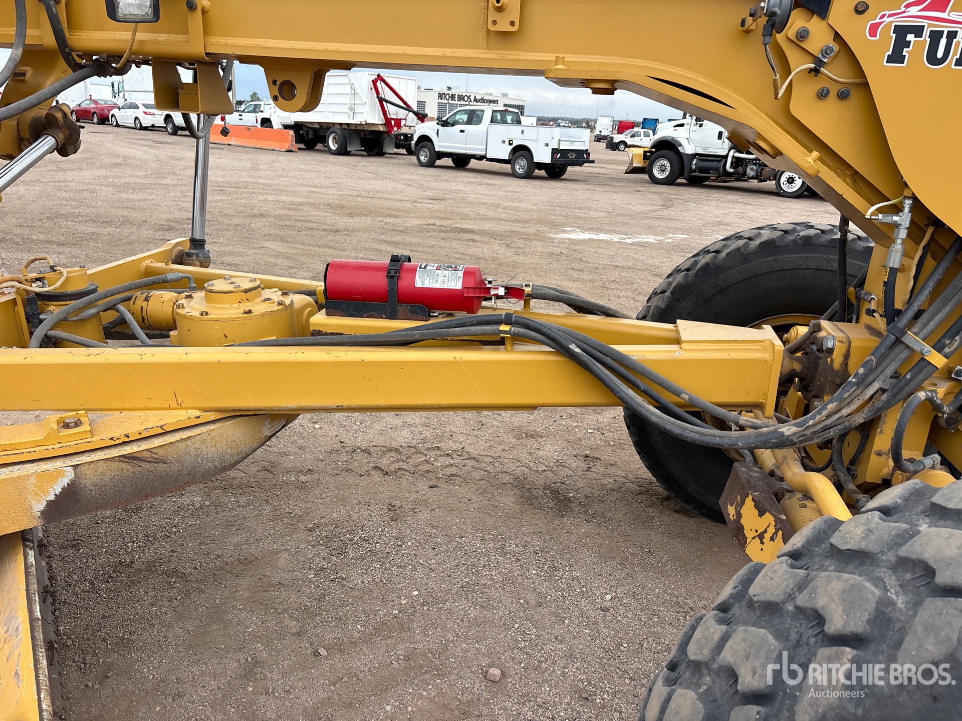 2014 Caterpillar 12M2 AWD
