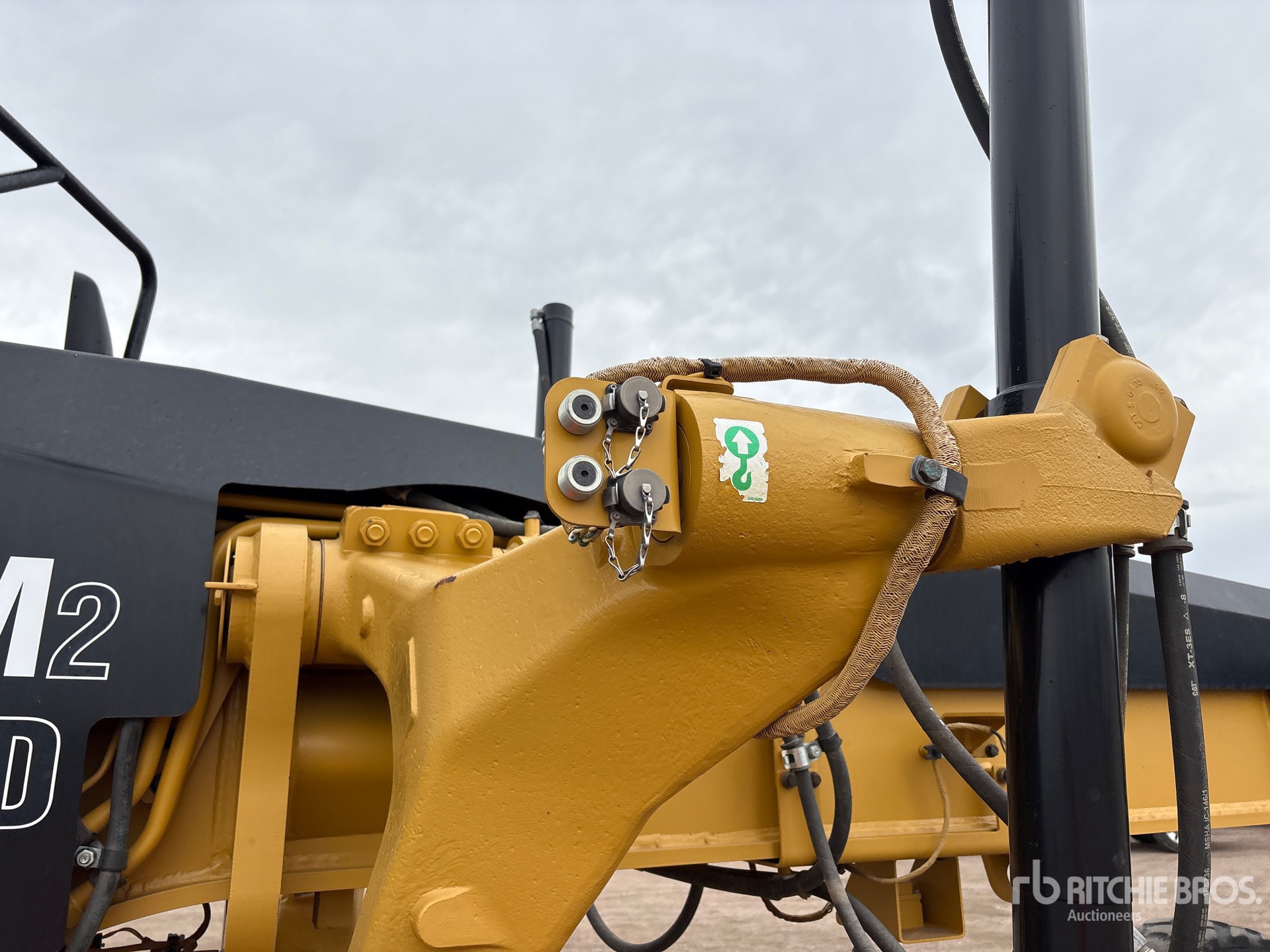 2014 Caterpillar 12M2 AWD