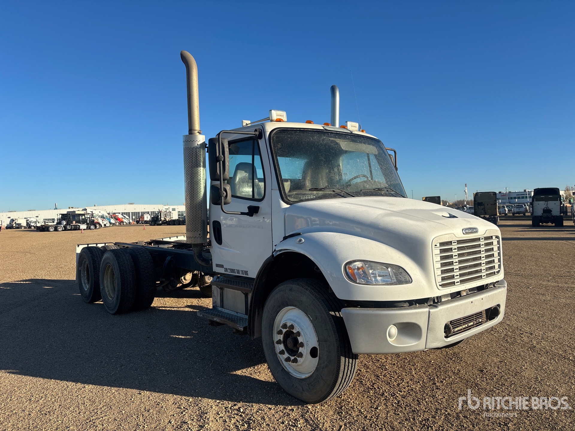 2007 Freightliner M2 106