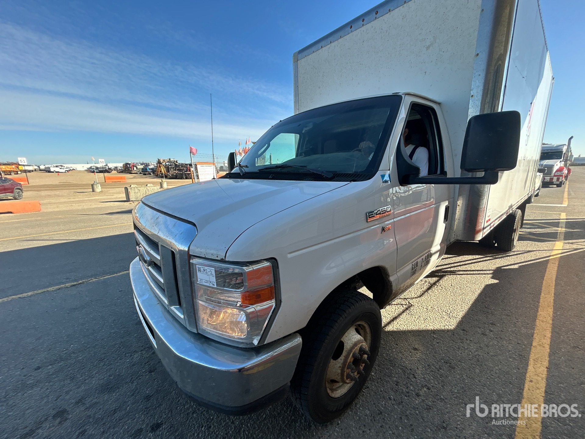 2019 Ford E-450