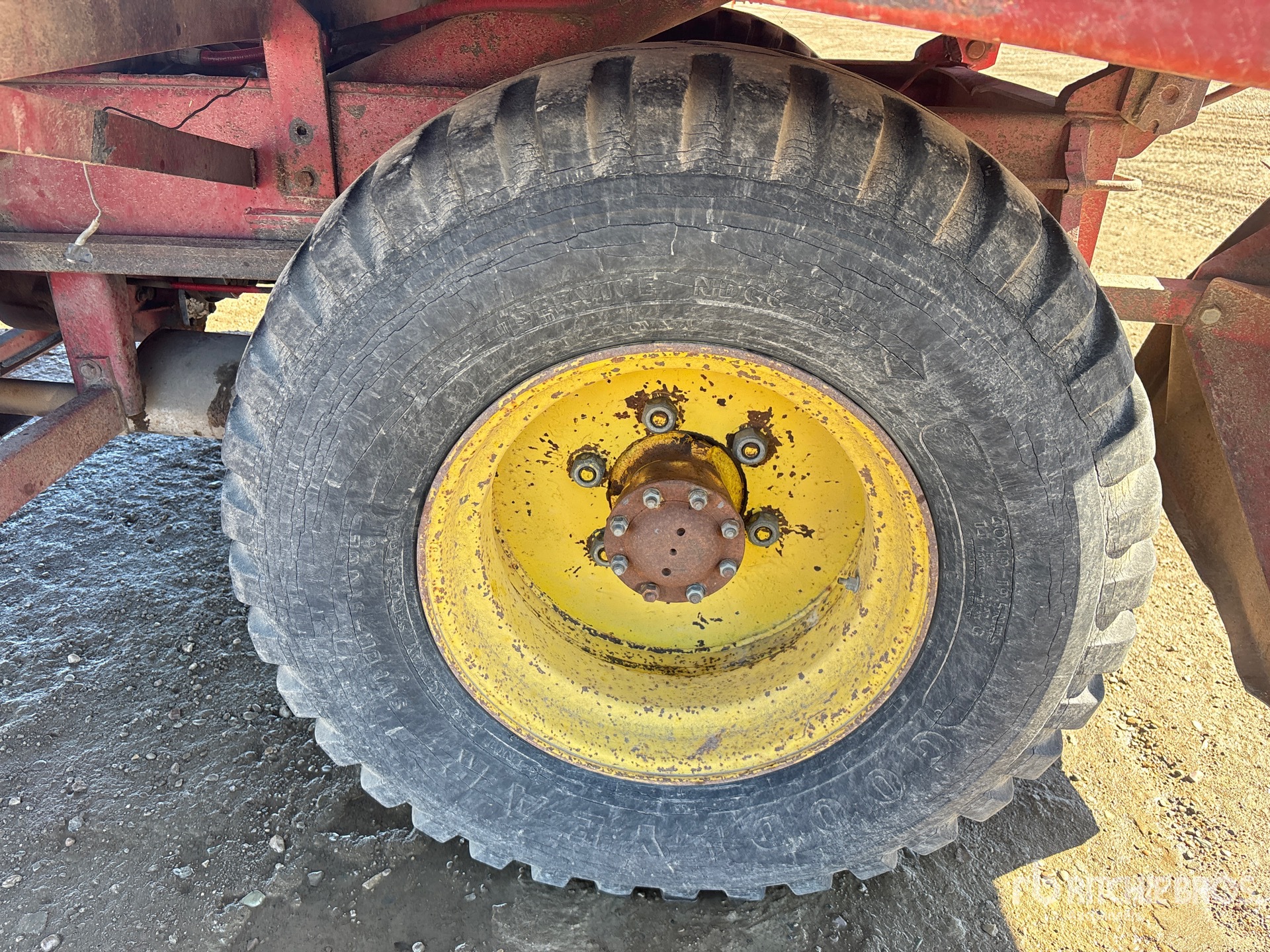 New Holland 1069
