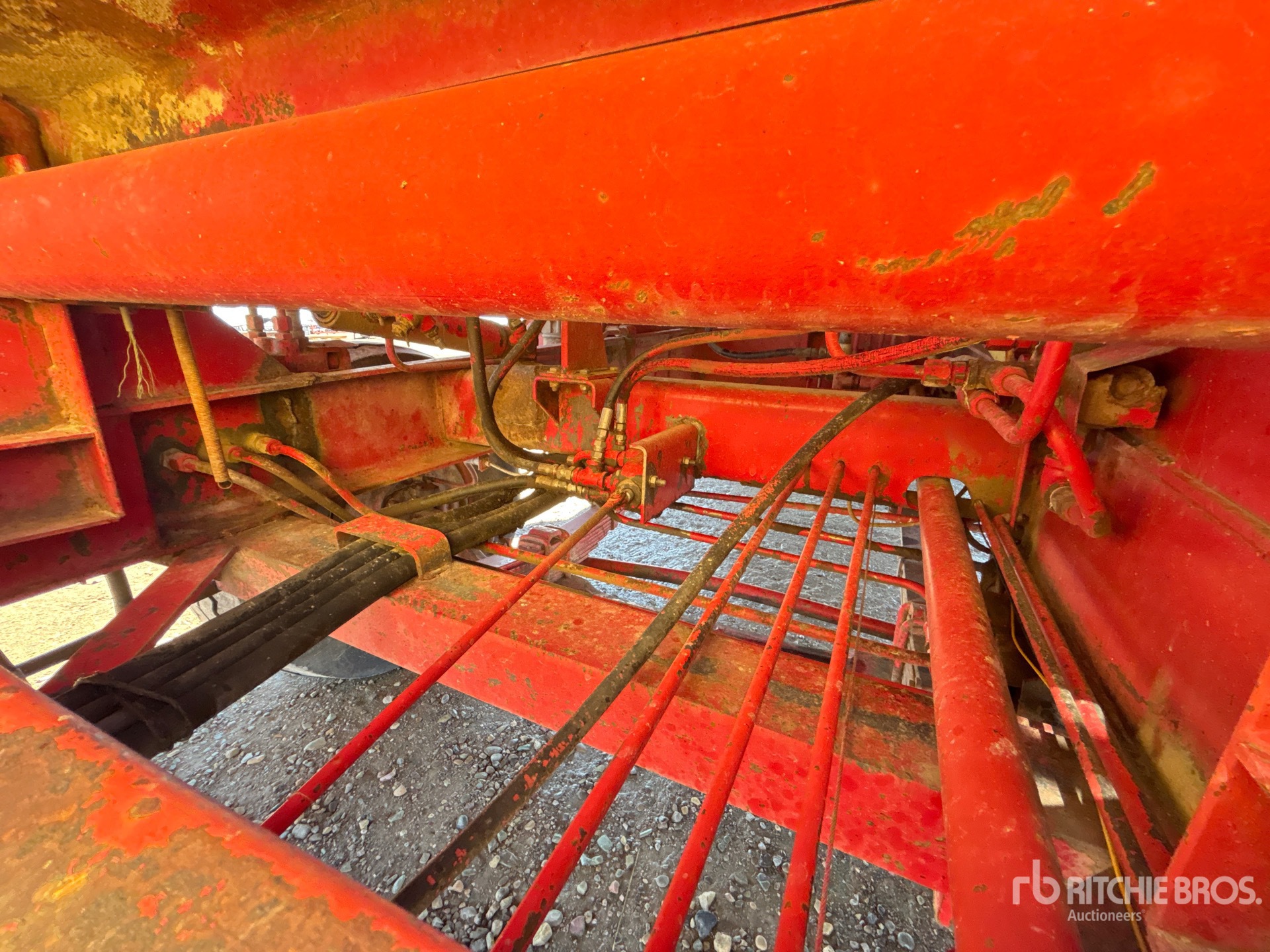 New Holland 1069