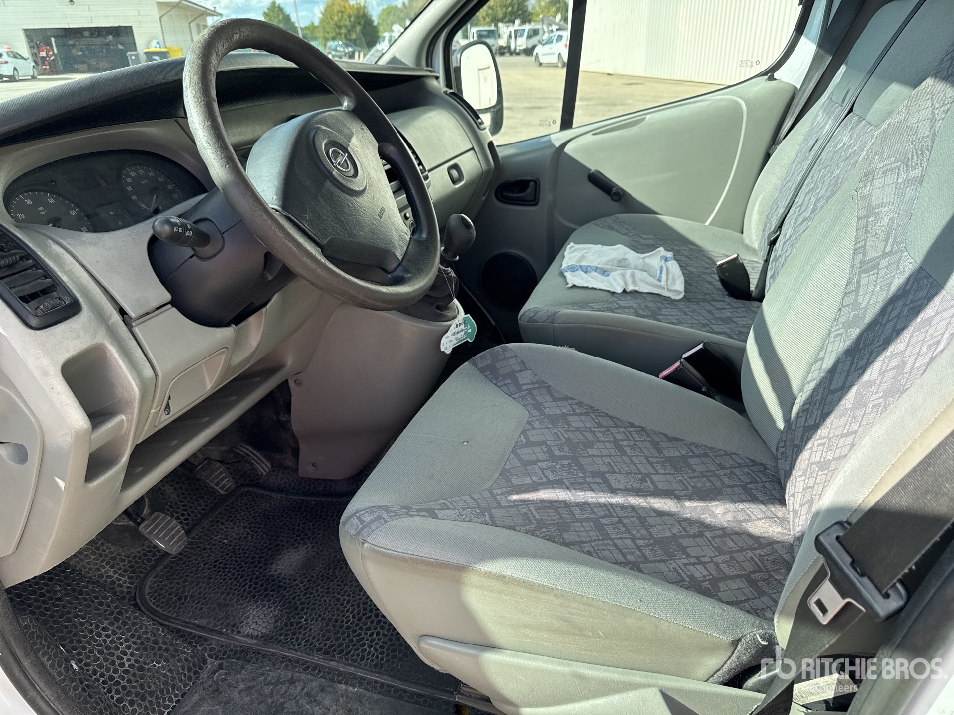 2006 Opel VIVARO DCI 100