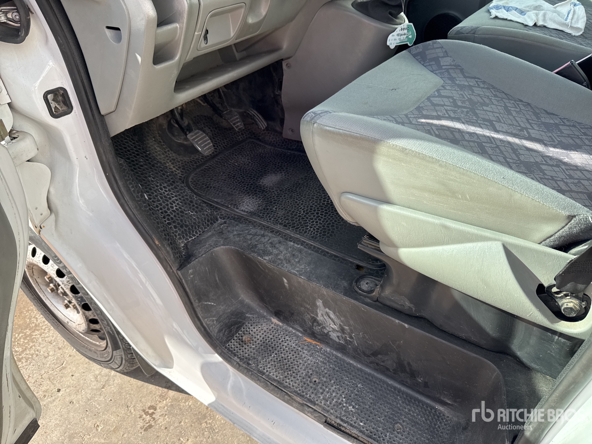 2006 Opel VIVARO DCI 100