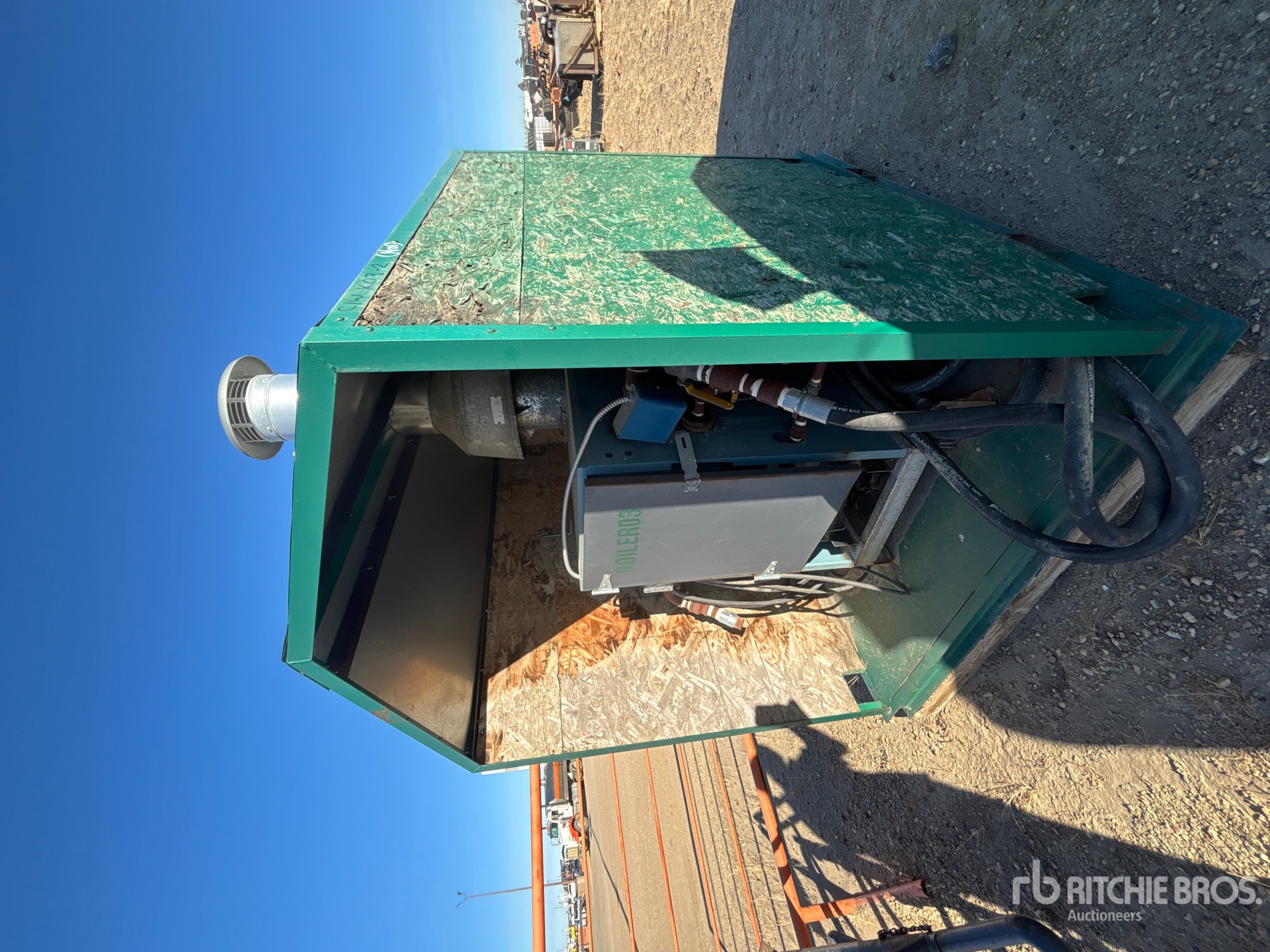 2001 Haulmark T/A THAW TRAILER