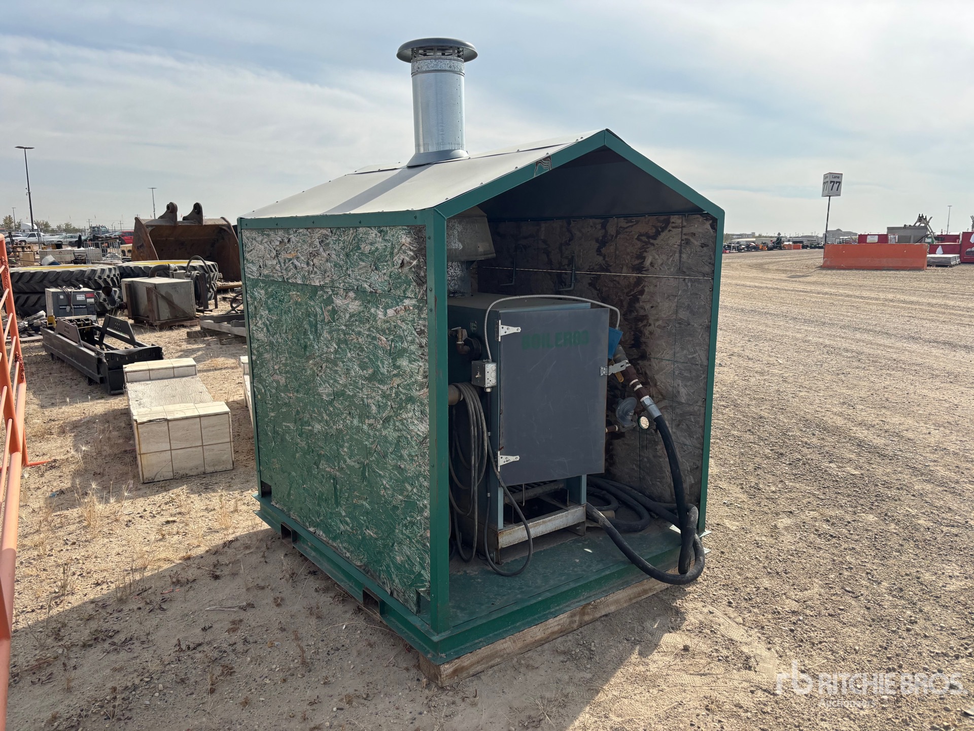 2001 Haulmark Thaw Trailer
