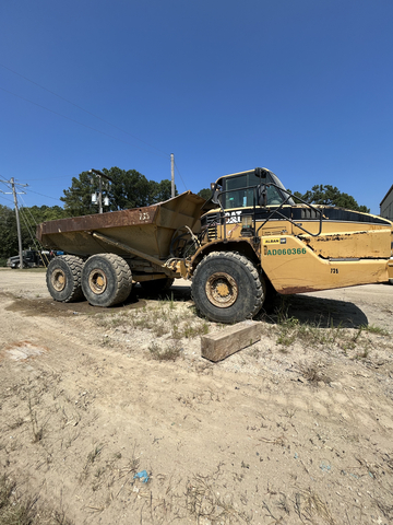 Cat 735 Articulated Dump Truck (Inoperable)