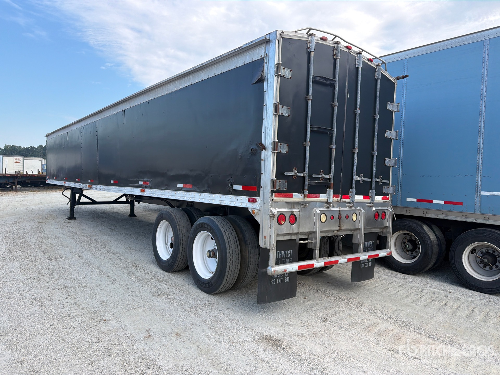 2002 Wilkens 44 FT T/A