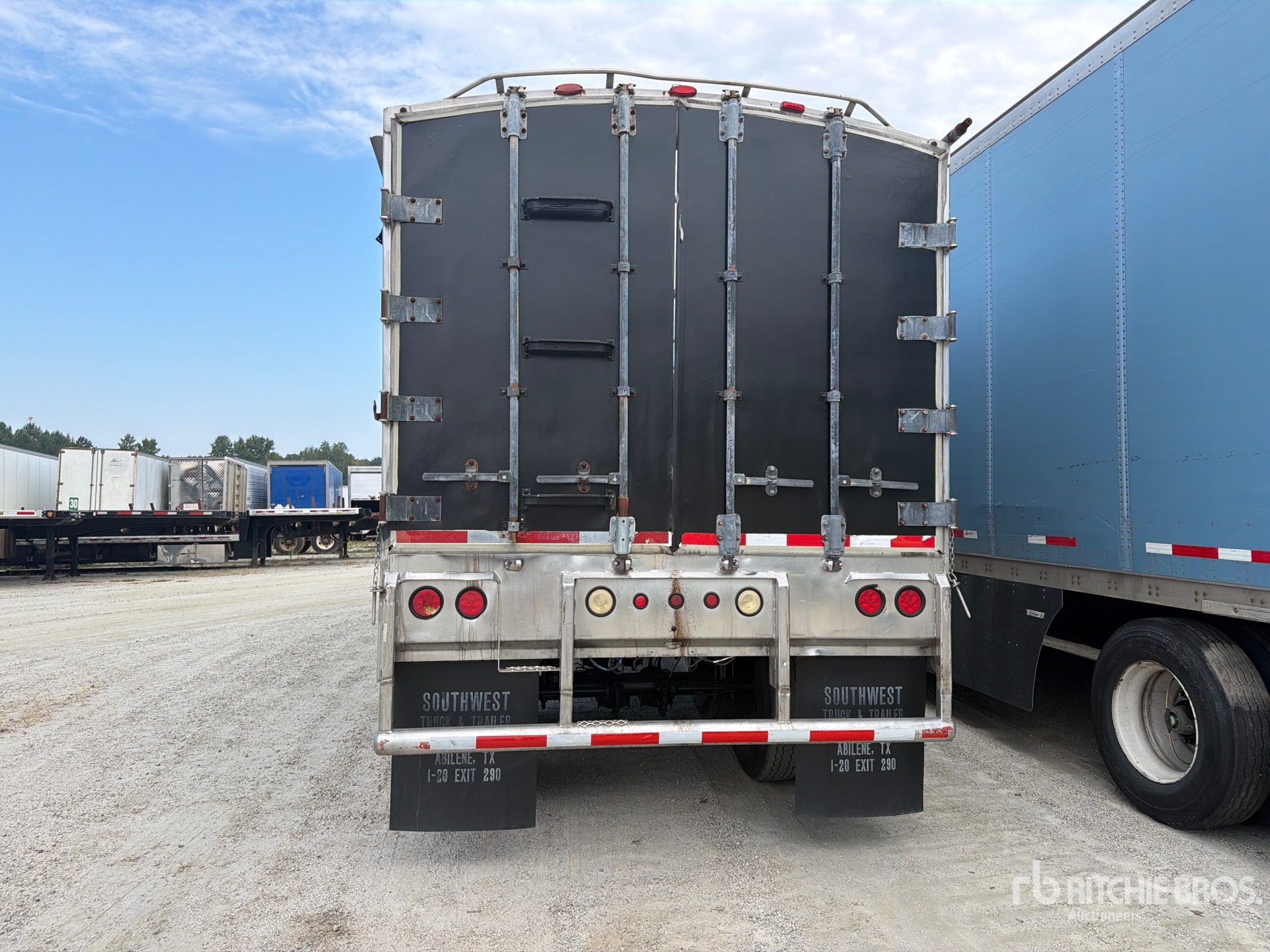 2002 Wilkens 44 FT T/A